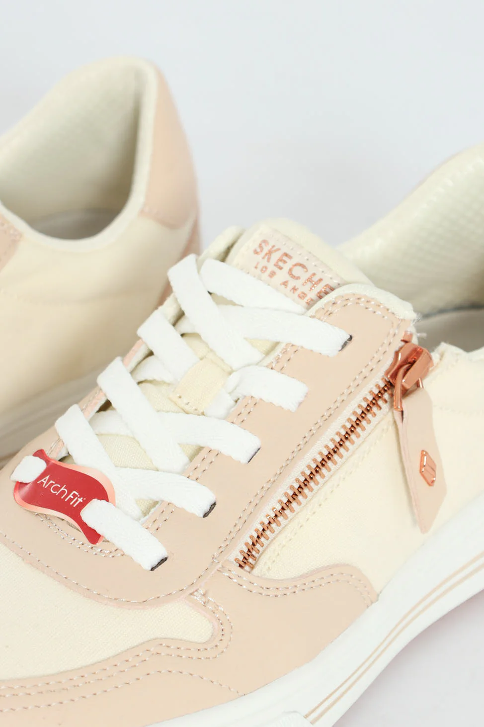 Arch Fit Arcade Sneaker - Off White - Image 2