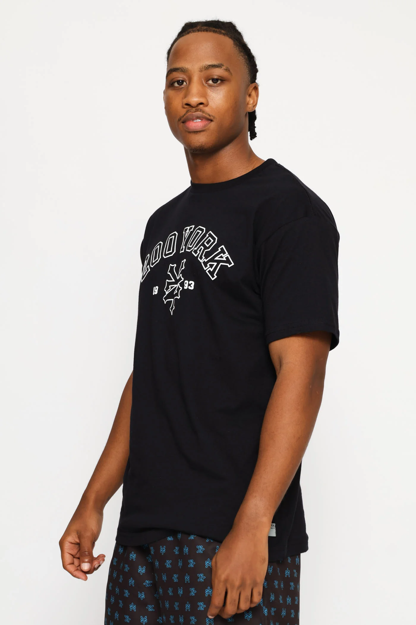 Arch Tee - Black - Image 4