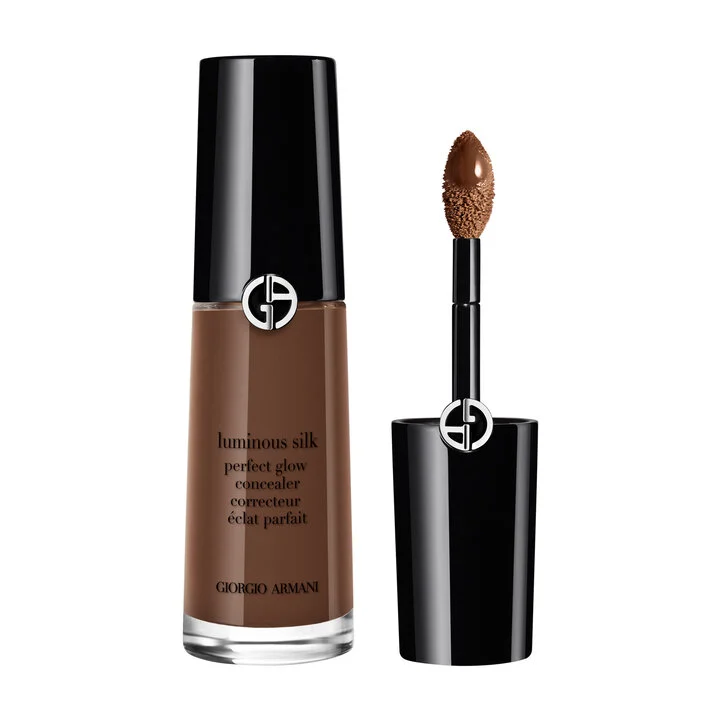Luminous Silk Hydrating & Brightening Concealer - Image 15