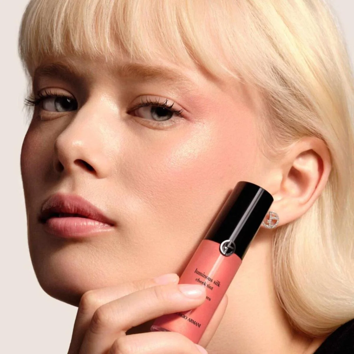 Luminous Silk Cheek Tint Shine Liquid Blush - Image 9