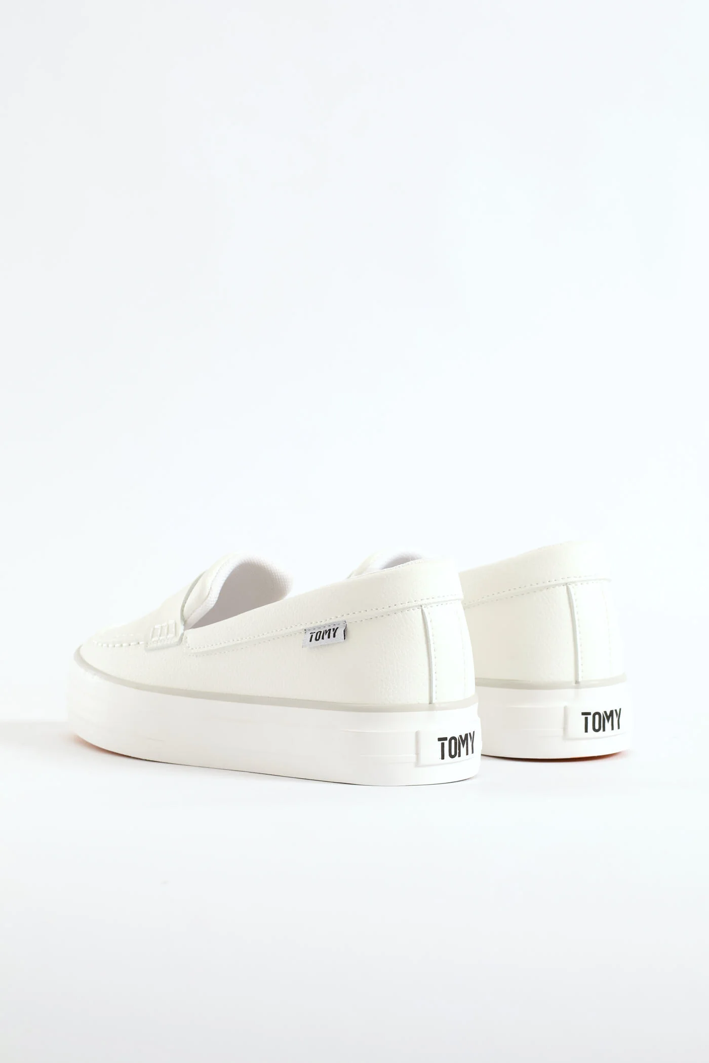 Arrow Loafer - White - Image 4