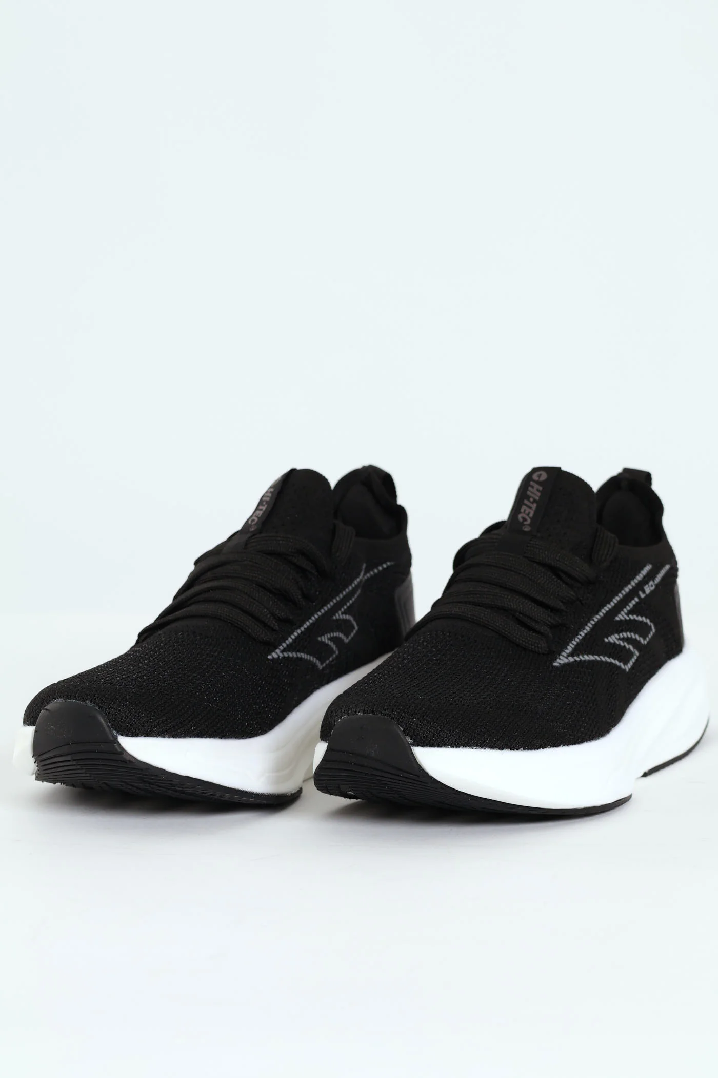 Aura Knitted Active Runner Sneaker - Black - Image 3