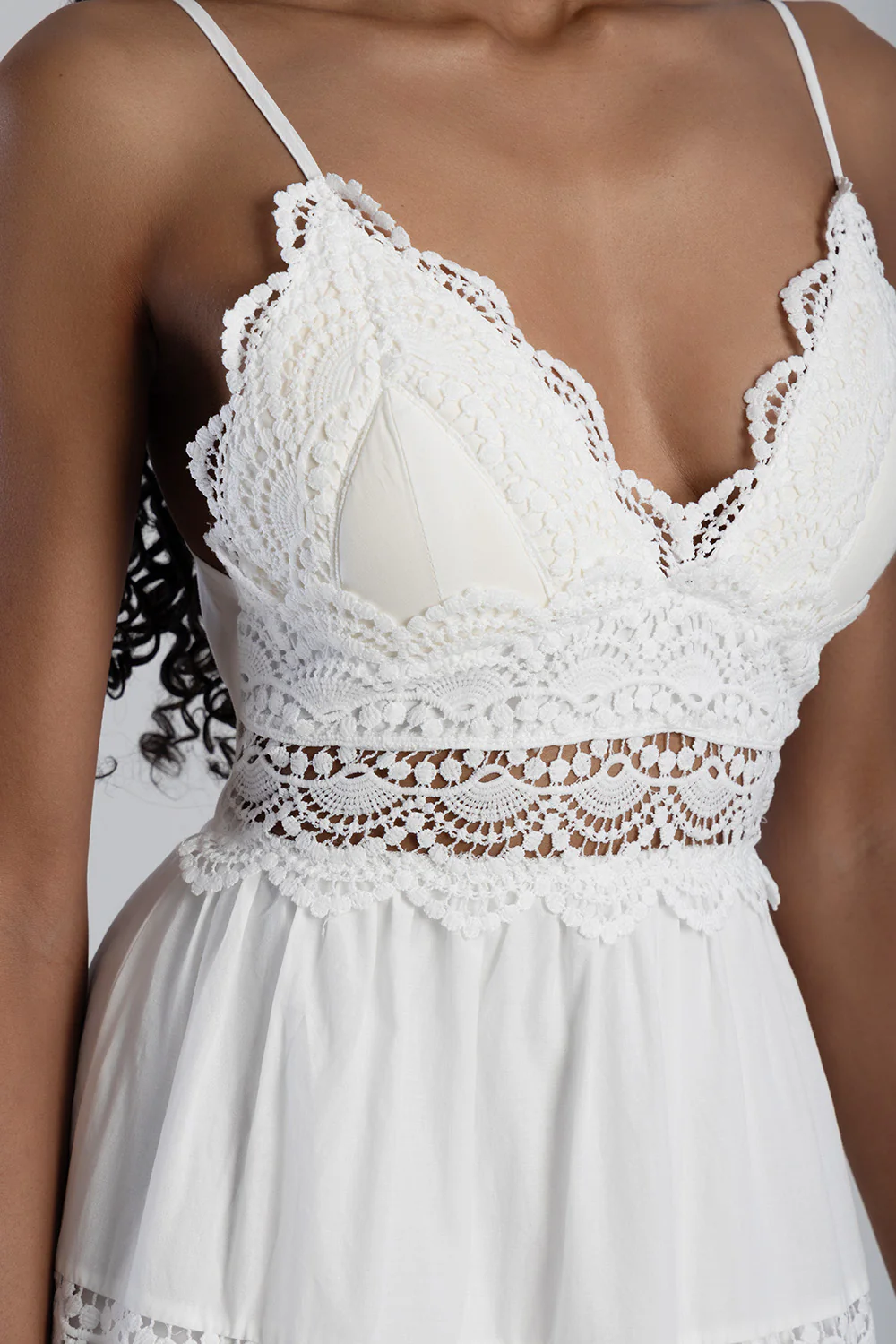 Aurelia Tiered Lace Maxi Dress - White - Image 3