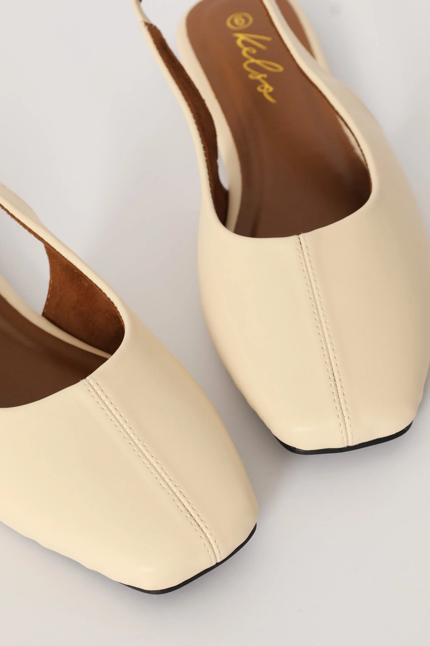 Aw26 Square Toe Slingback Pump - Off White - Image 4