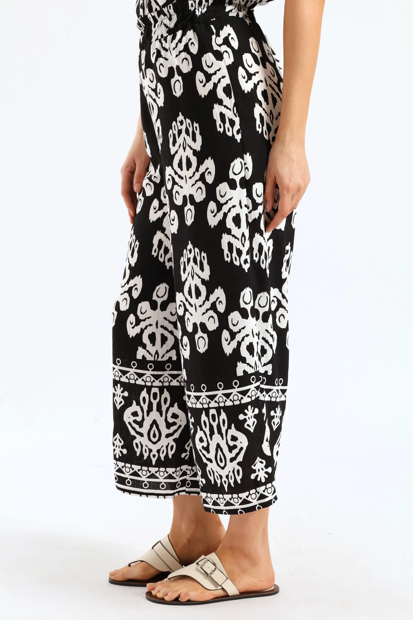 Aztec Border Mock Fly Wideleg Pant - Black/White - Image 3