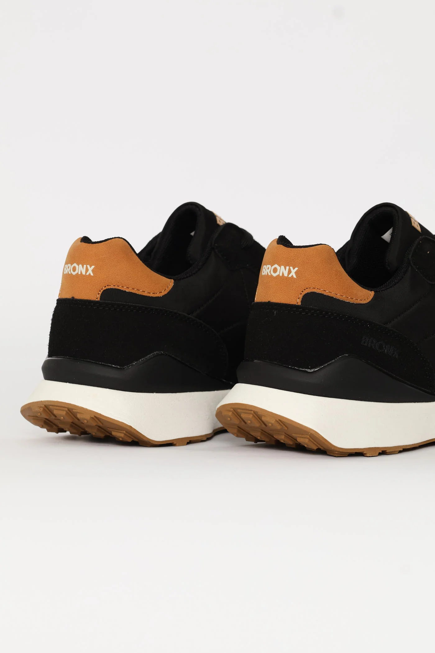 Aztec Retro Trainer - Black - Image 7