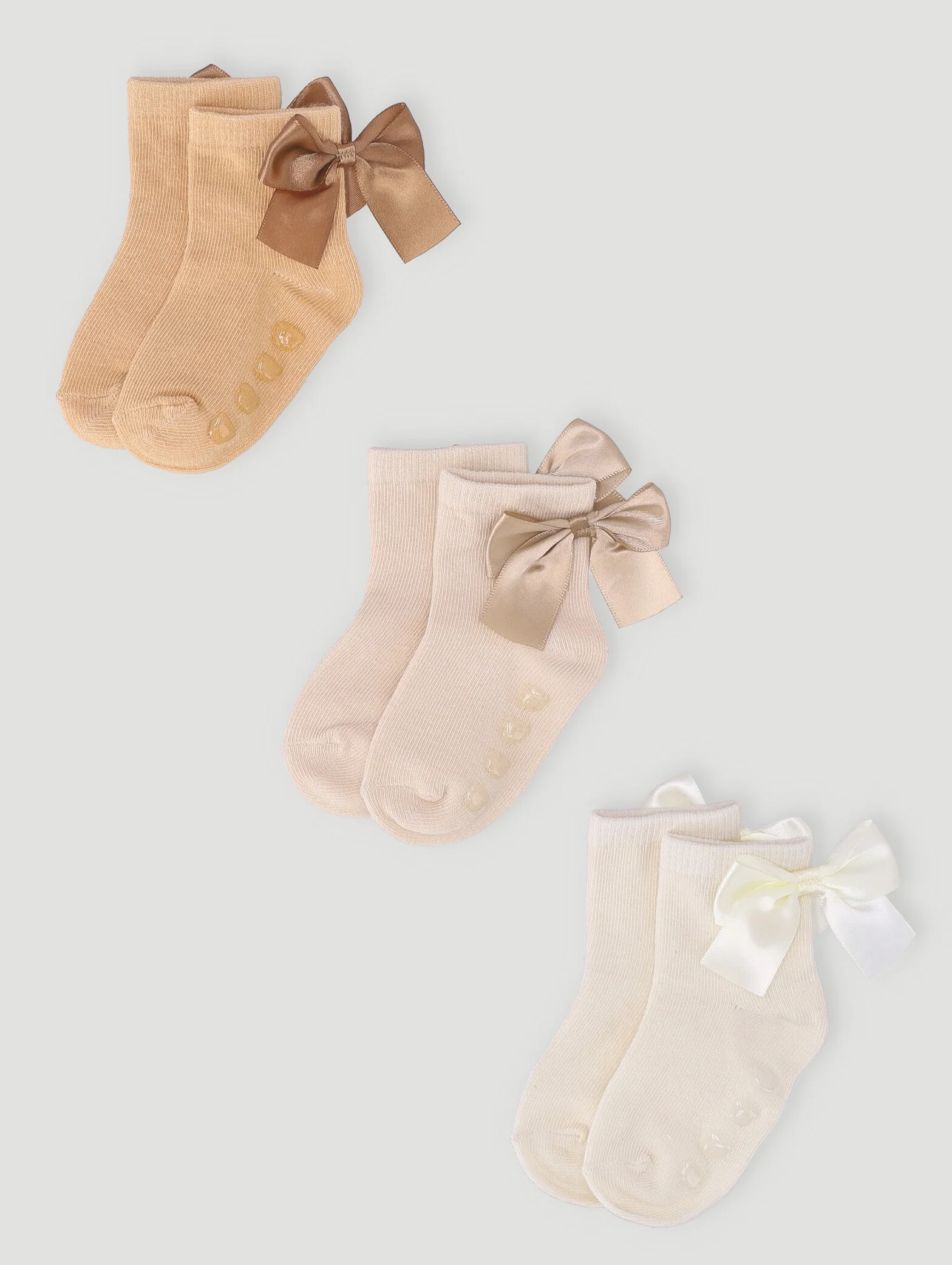 Baby Girls 3 Pack Ruffled Socks - Image 2