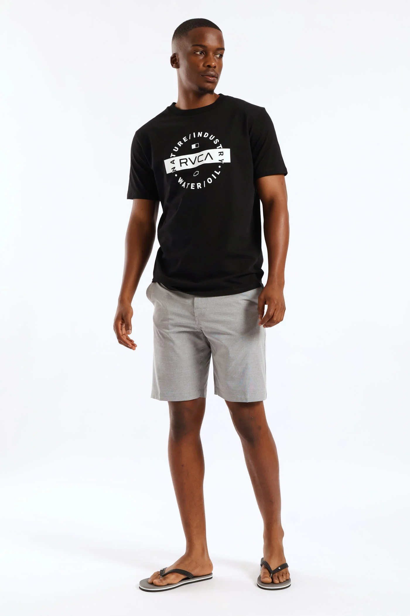 Balance Hybrid Short - Black - Image 3