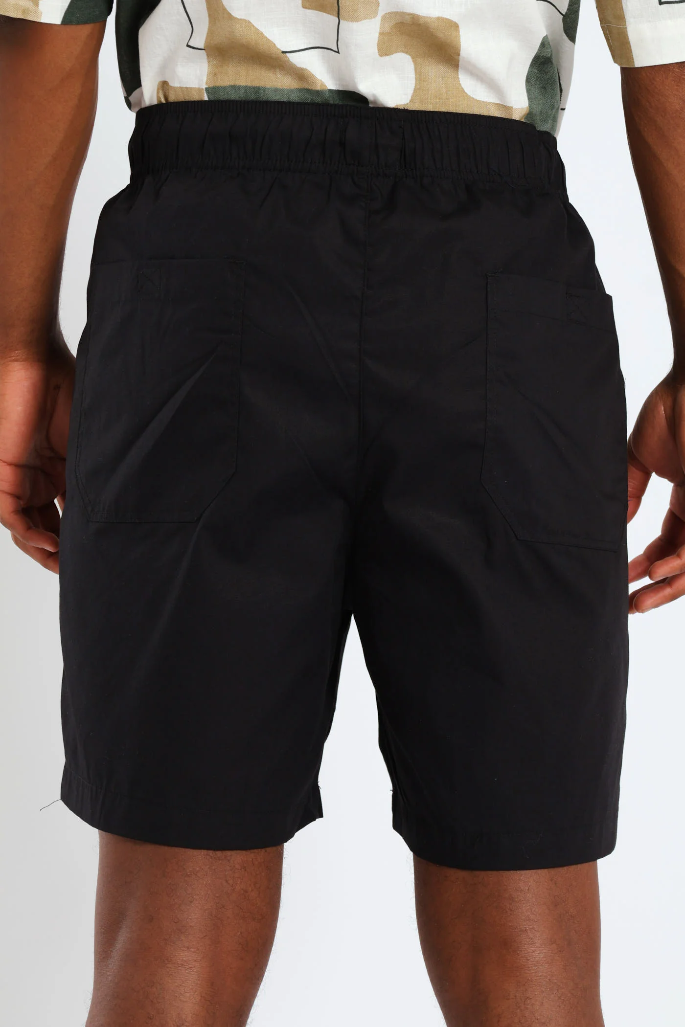Basic Beach Shorts - Black - Image 4