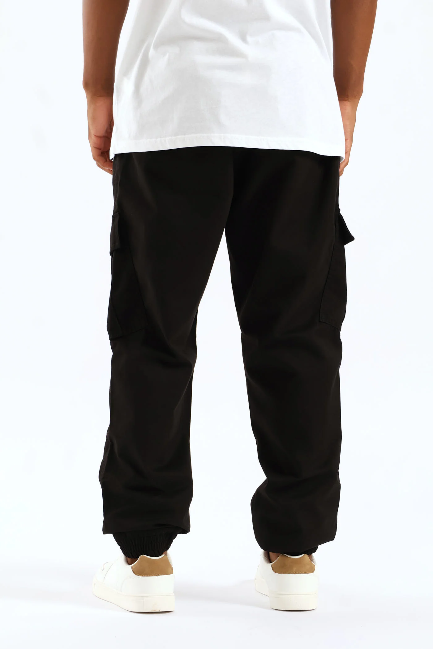 Basic Cargo Trouser - Black - Image 5