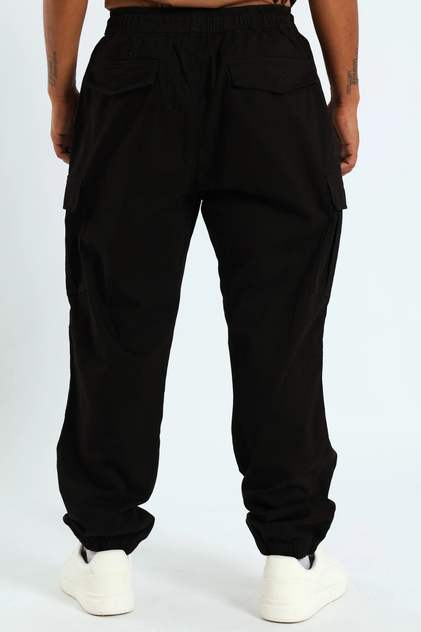 Basic Cargo Trousers - Black - Image 4