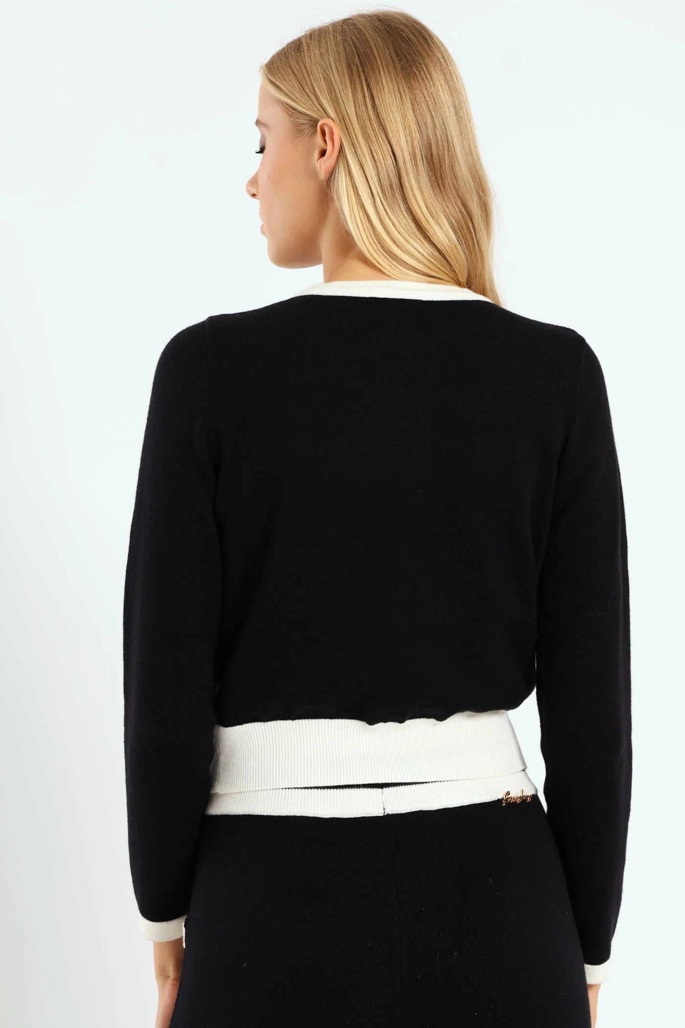Basic Contrasted Knit Cardigan - Black - Image 4