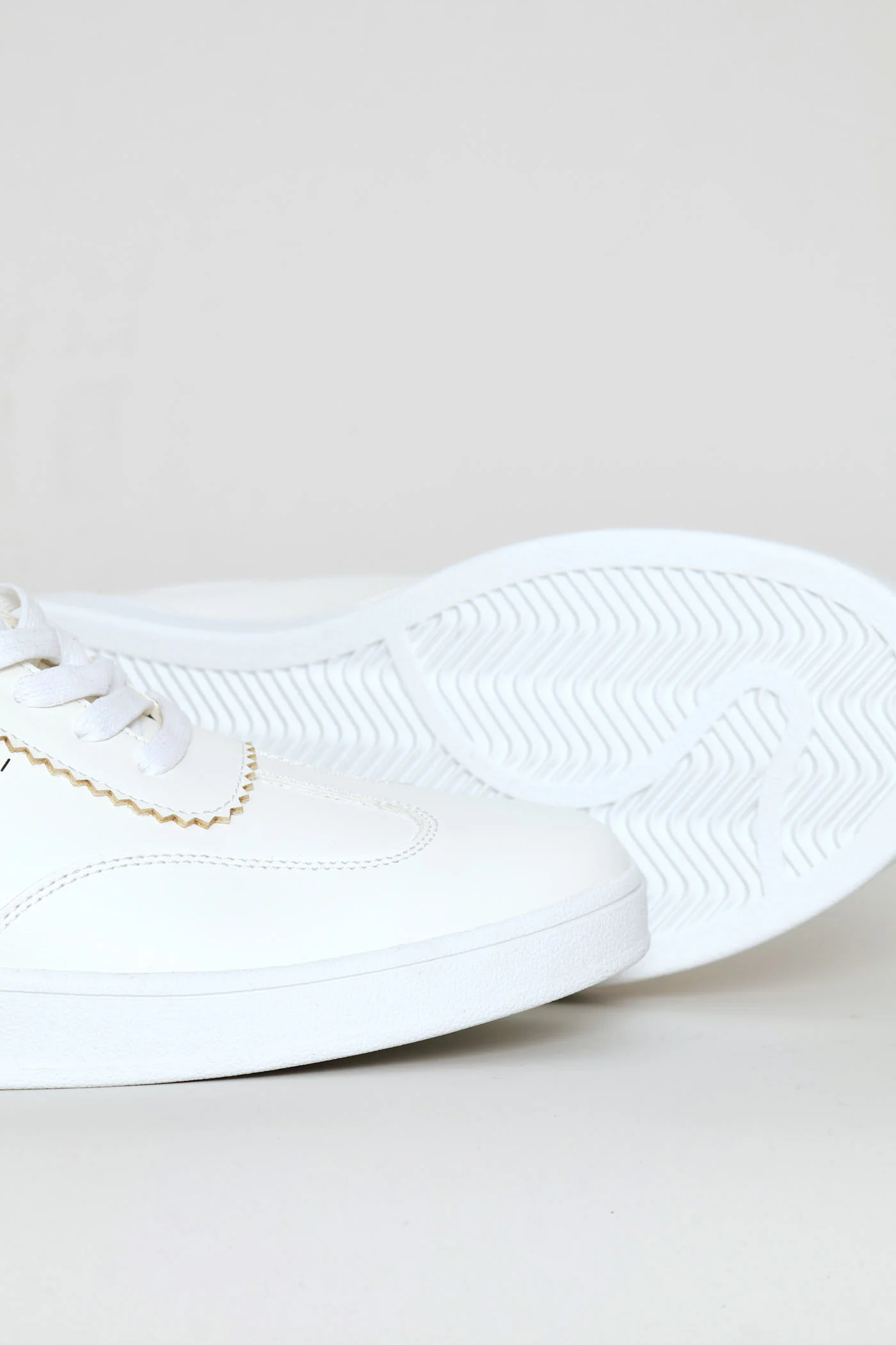 Basic Court Sneaker - White - Image 5