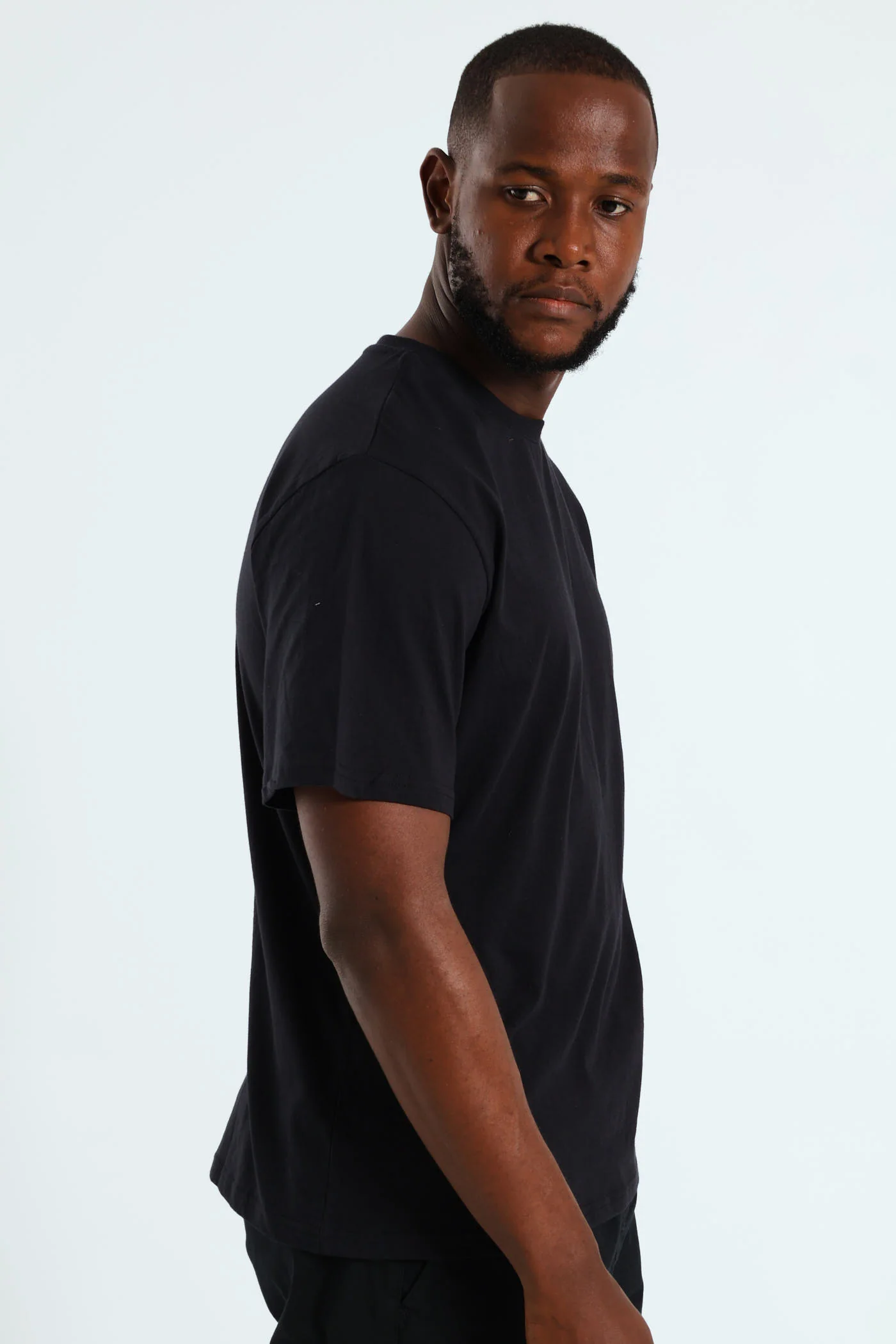 Basic Crew Neck Tee - Black - Image 3