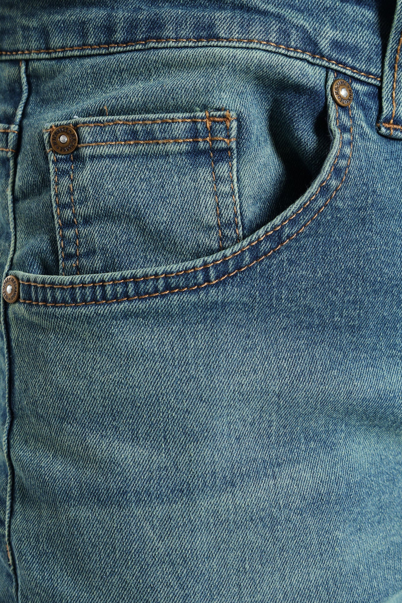 Basic Denim - Mid Wash - Image 6
