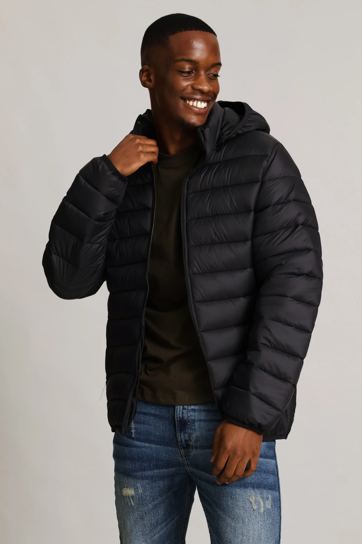 Basic Hooded Puffer Jacket - Black - Image 4