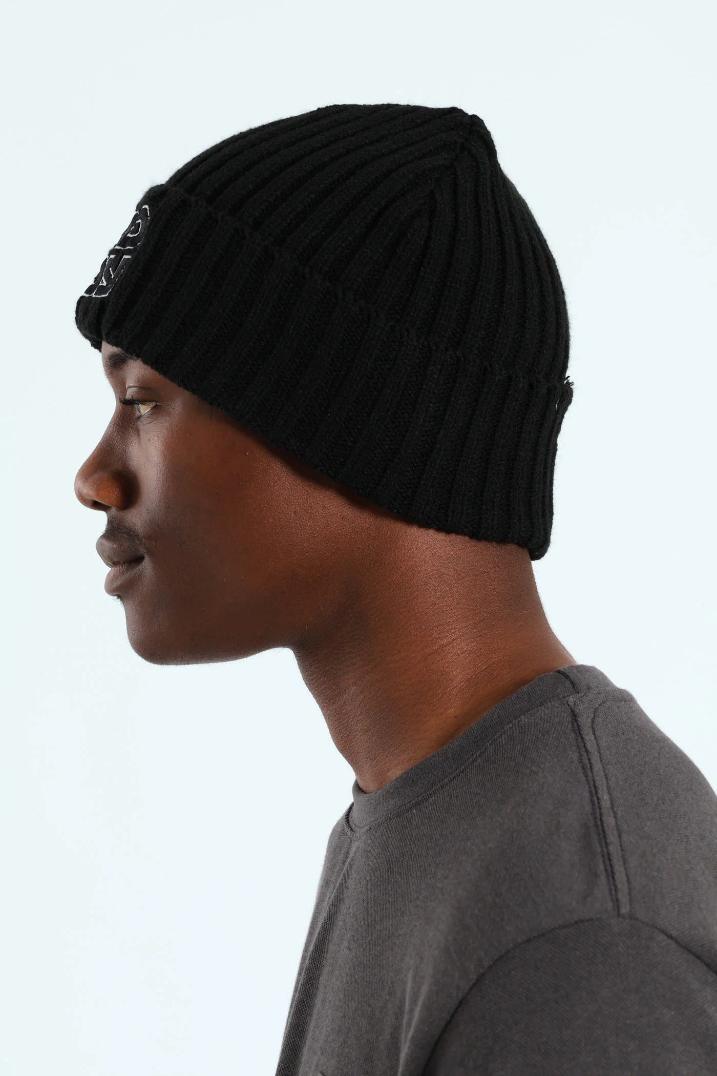 Basic Logo Beanie - Black - Image 2