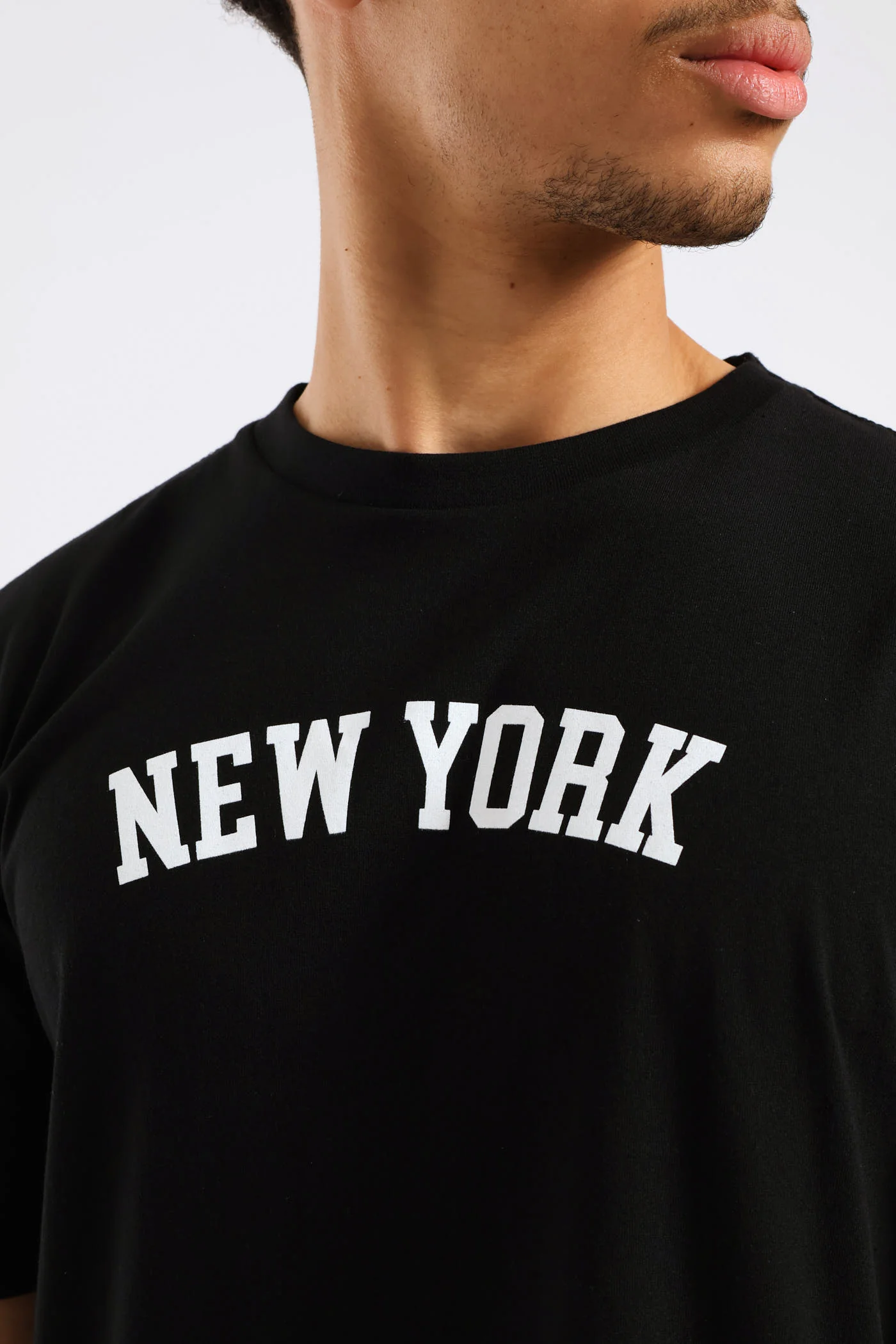 Basic New York Print Tee - Black - Image 2