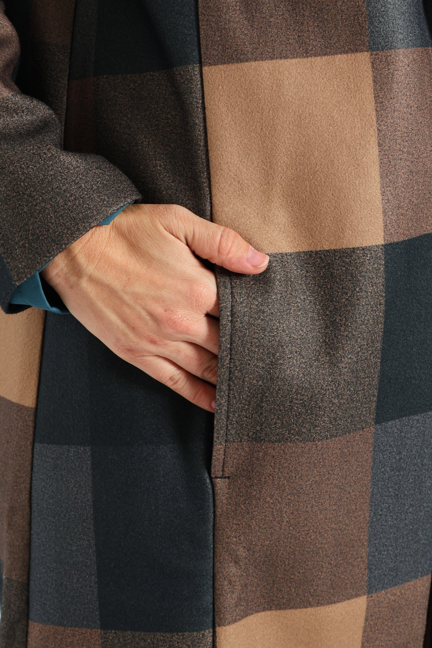 Basic Panelled Coat - Beige - Image 2
