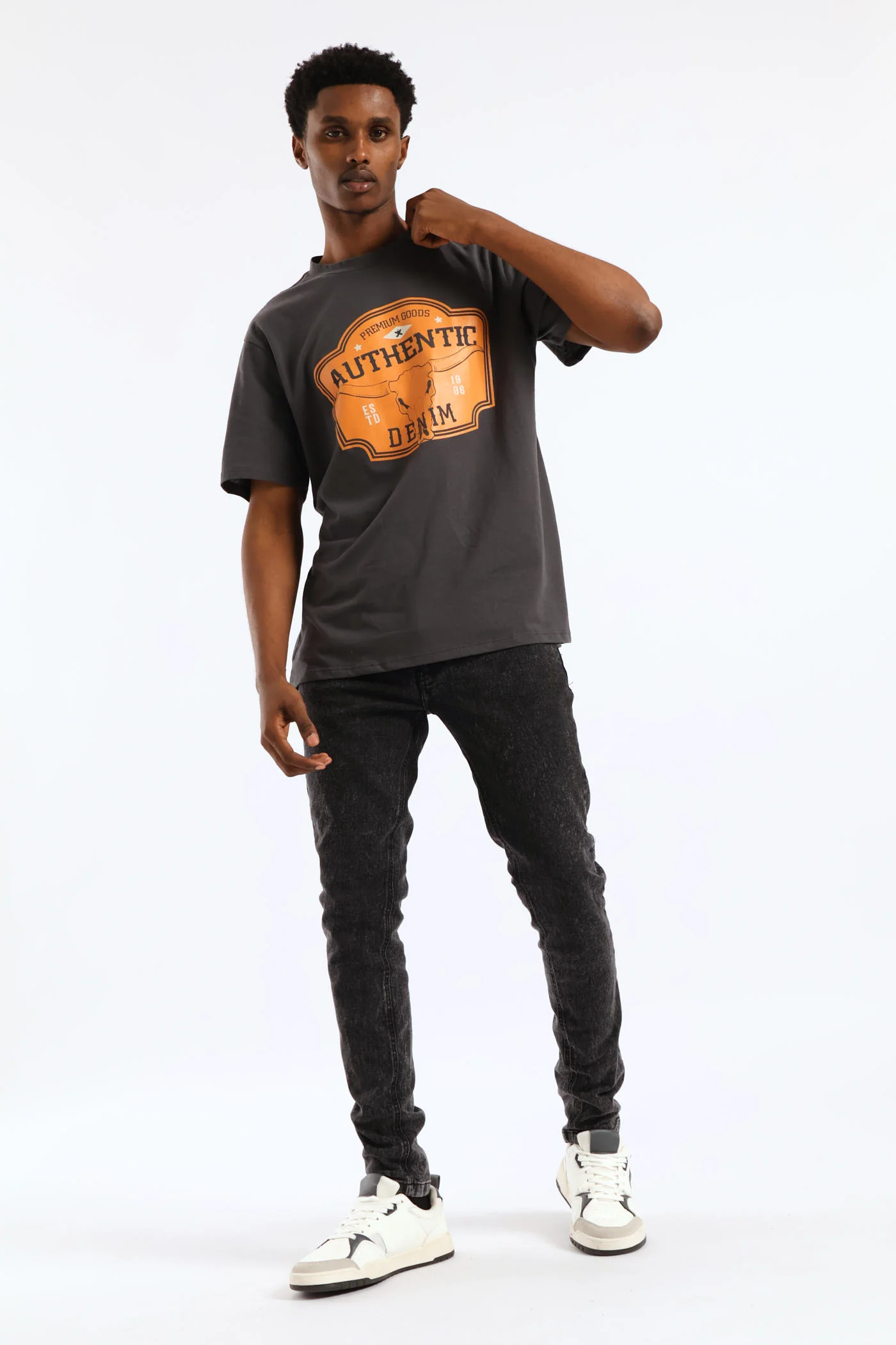 Basic Print Tee - Charcoal - Image 3