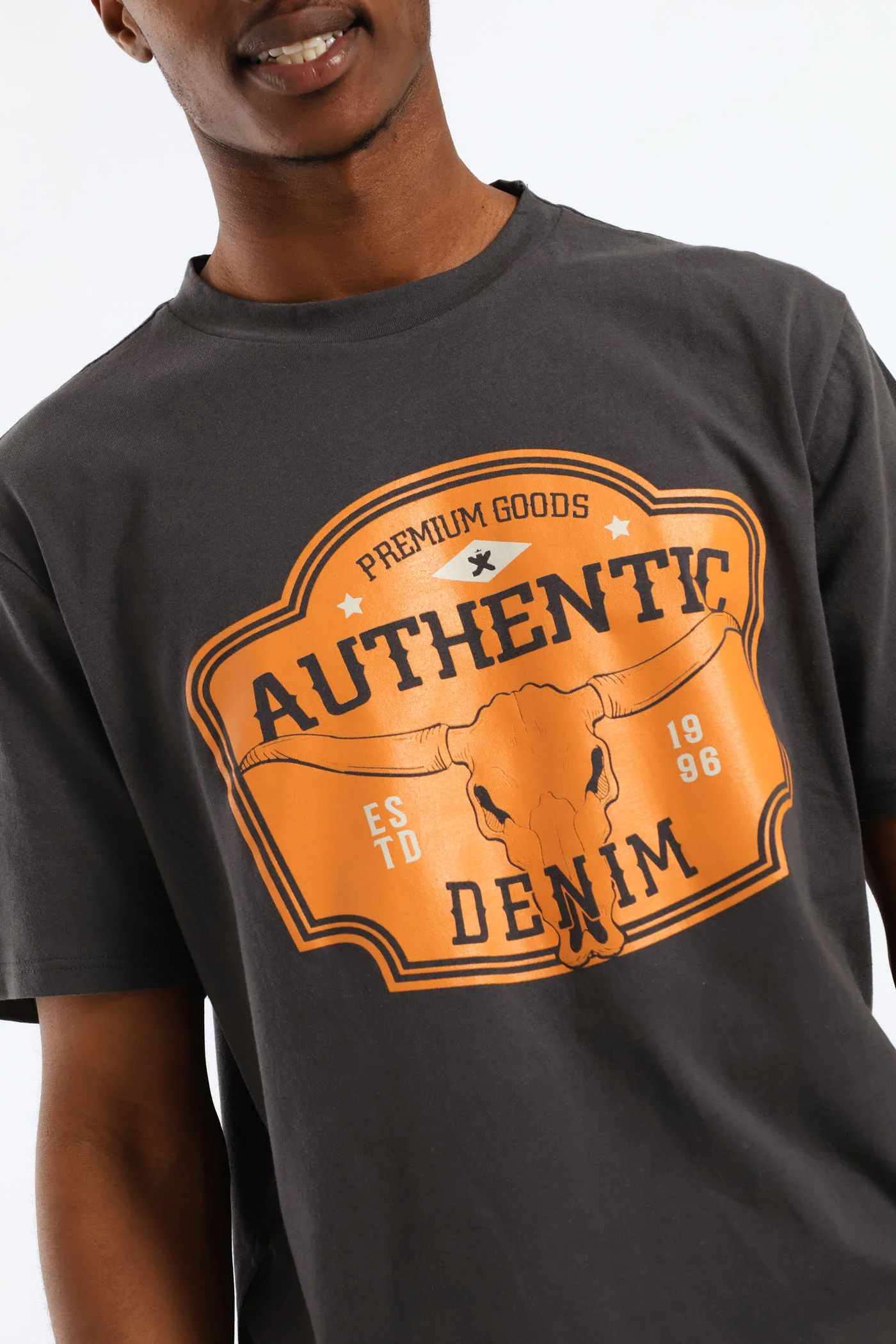 Basic Print Tee - Charcoal - Image 6