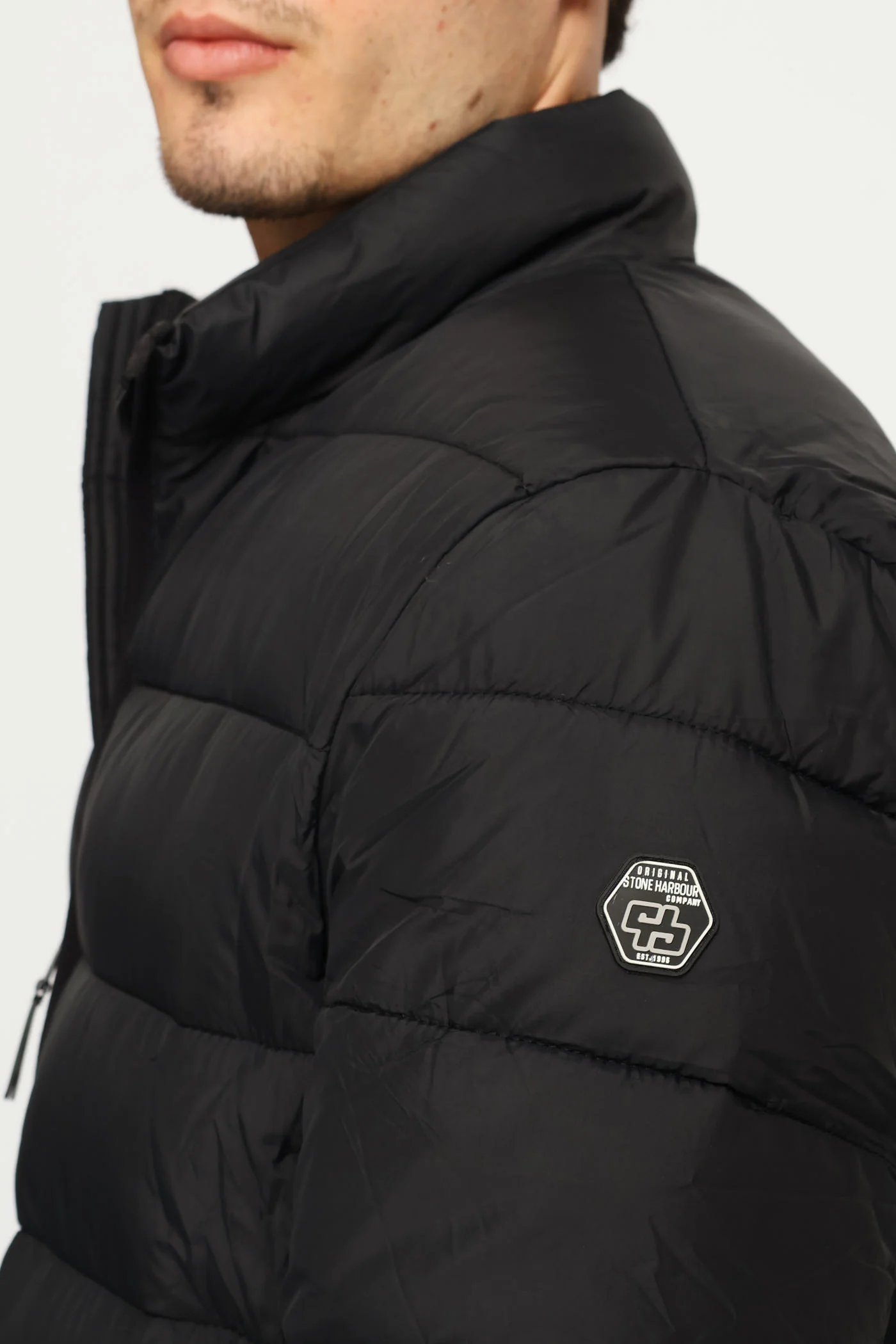 Basic Puffer - Black - Image 10
