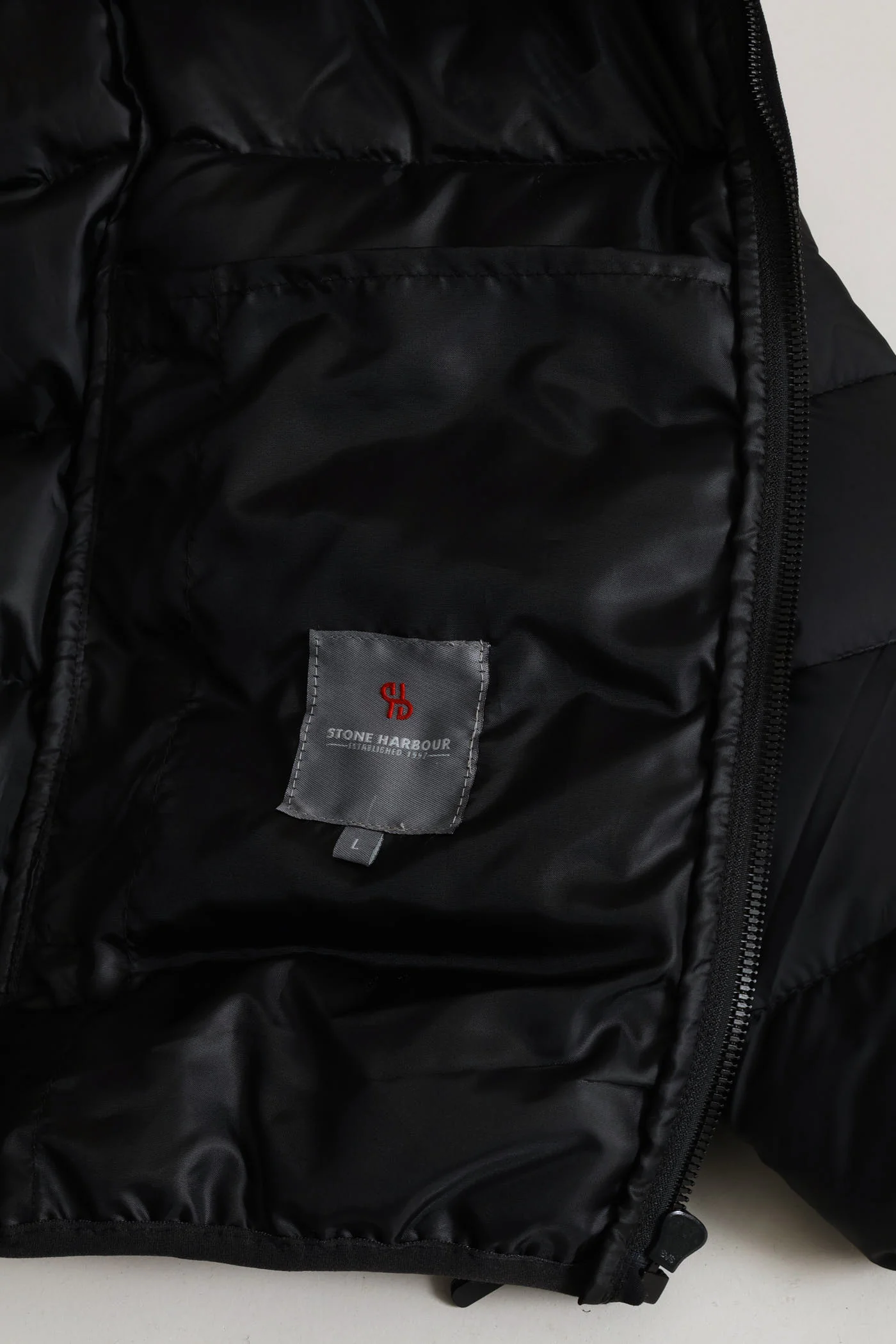 Basic Puffer - Black - Image 6