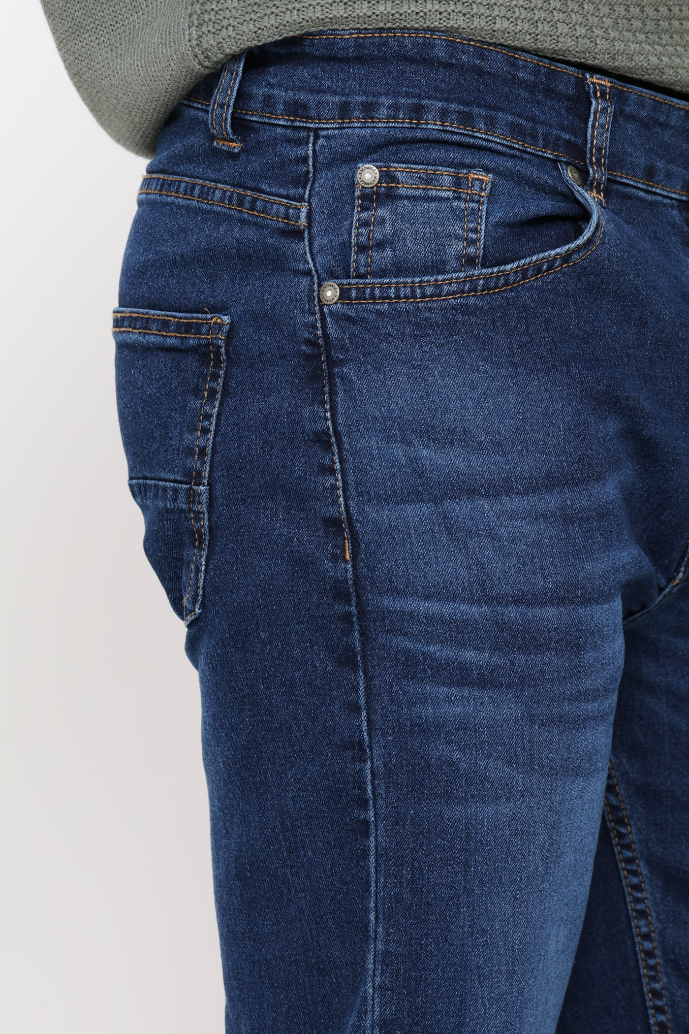 Basic Skinny Denim - Dark Wash - Image 5