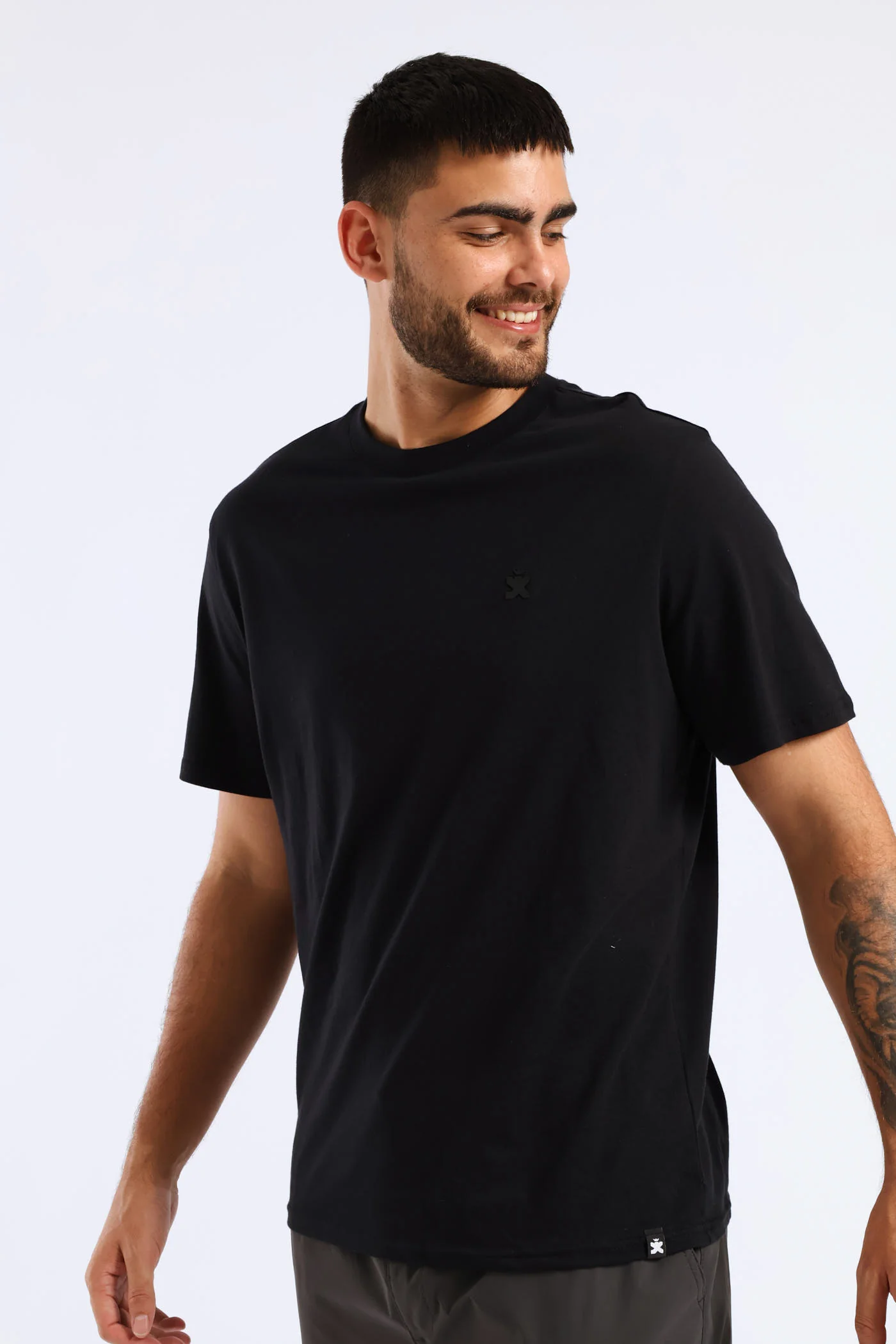 Basic Tee - Black - Image 4