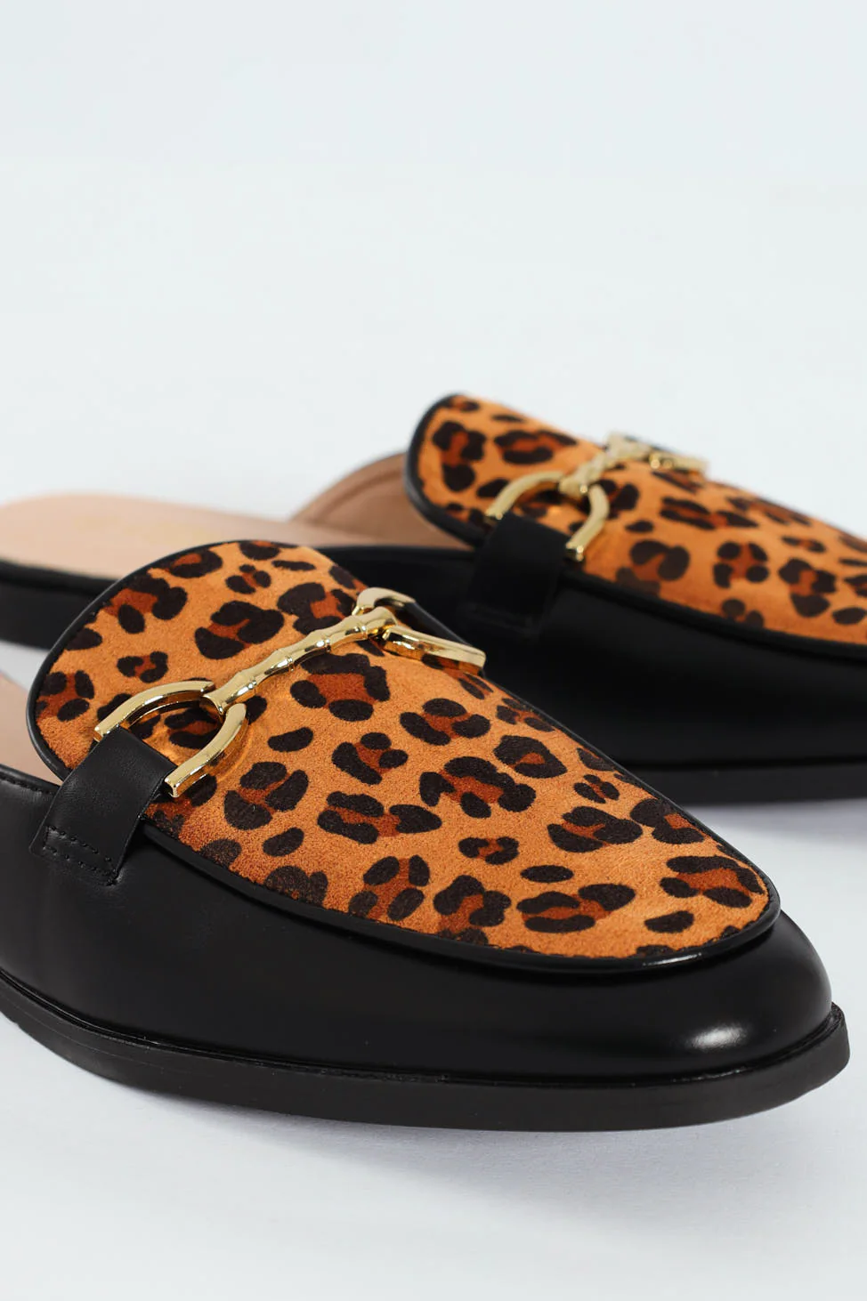 Baylee 1 Closed Toe Mule Push In - Animal Print - Image 2