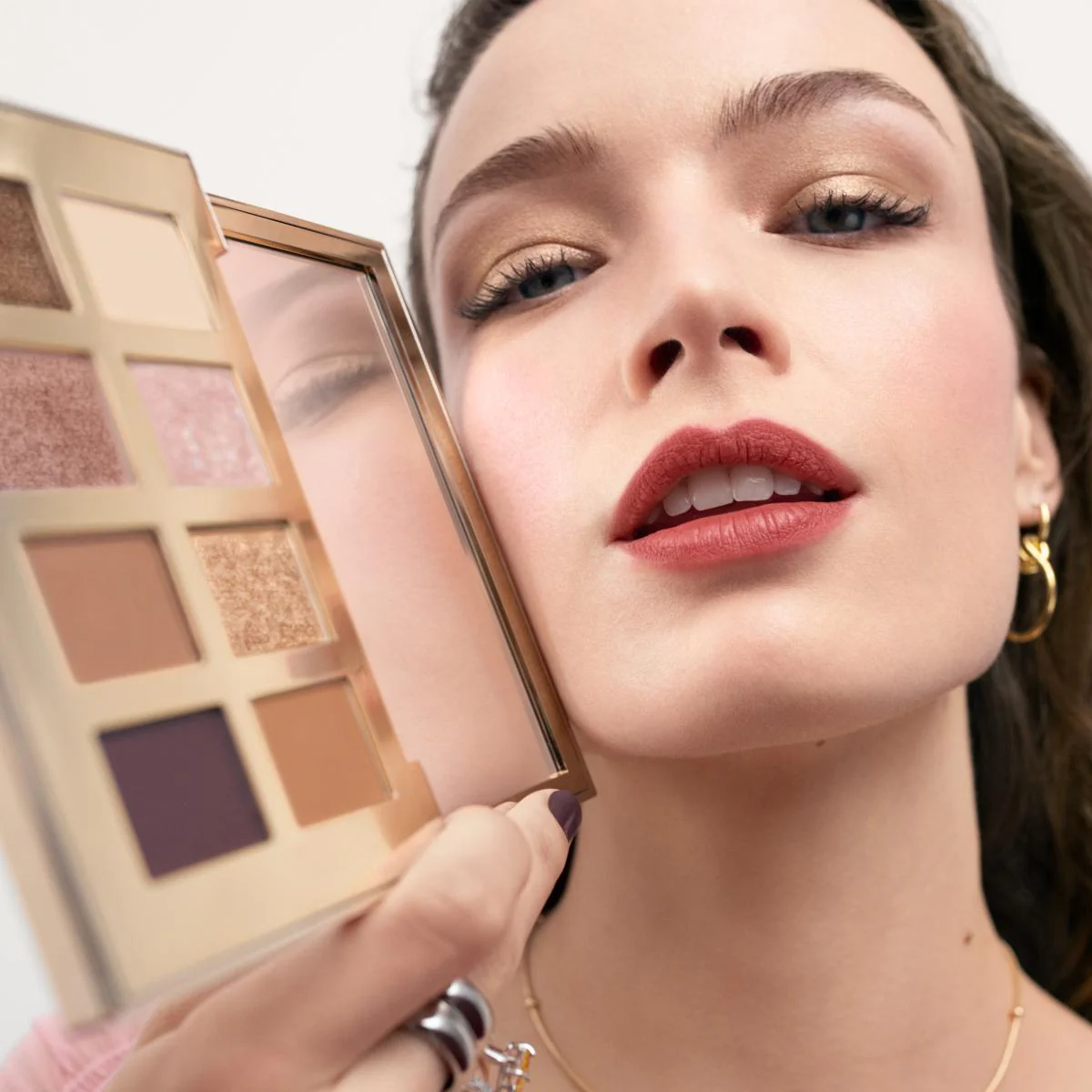 Sweet Decadence Eye Shadow Palette - Image 4