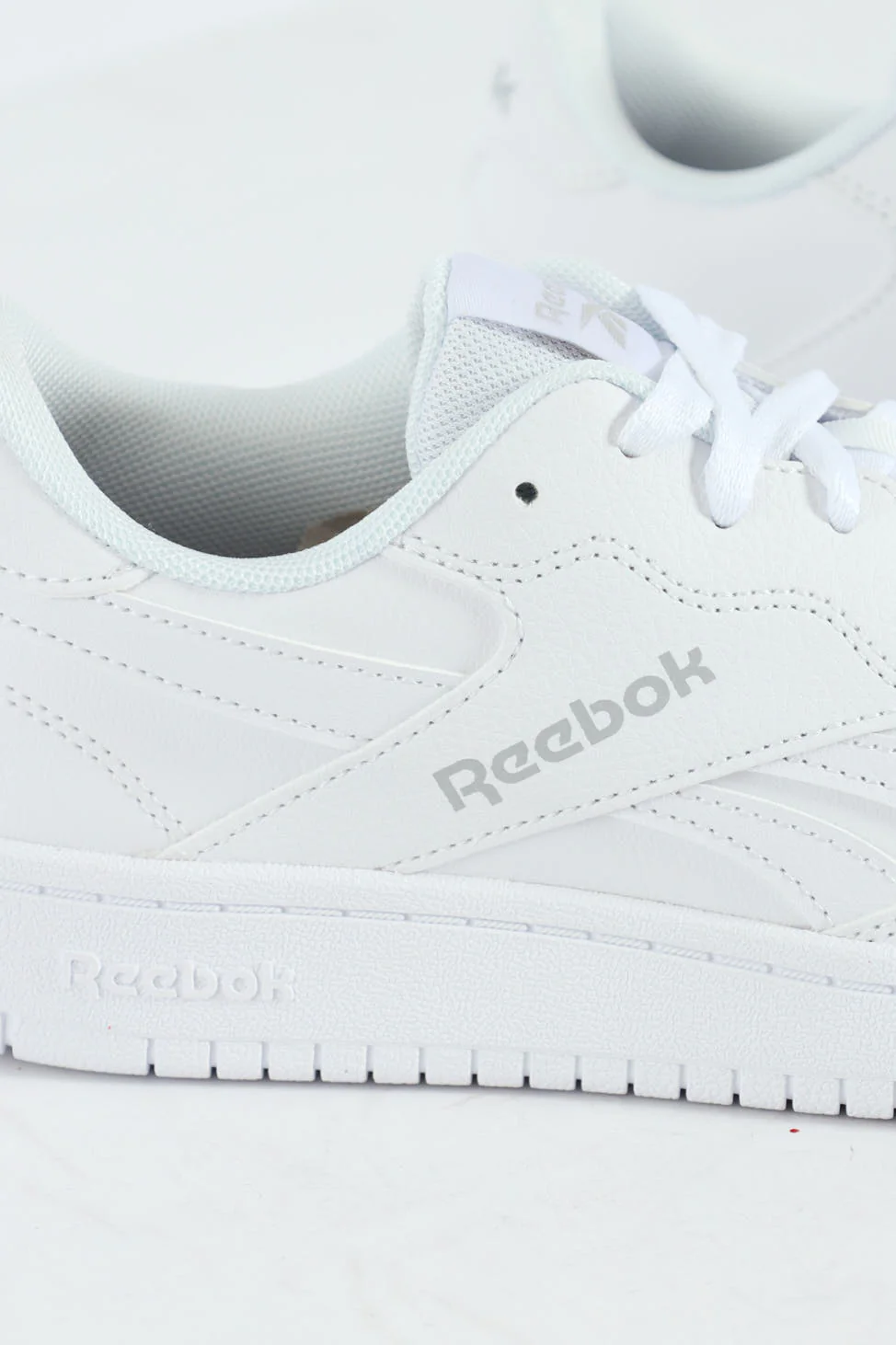 BB1100 Sneaker - White - Image 5