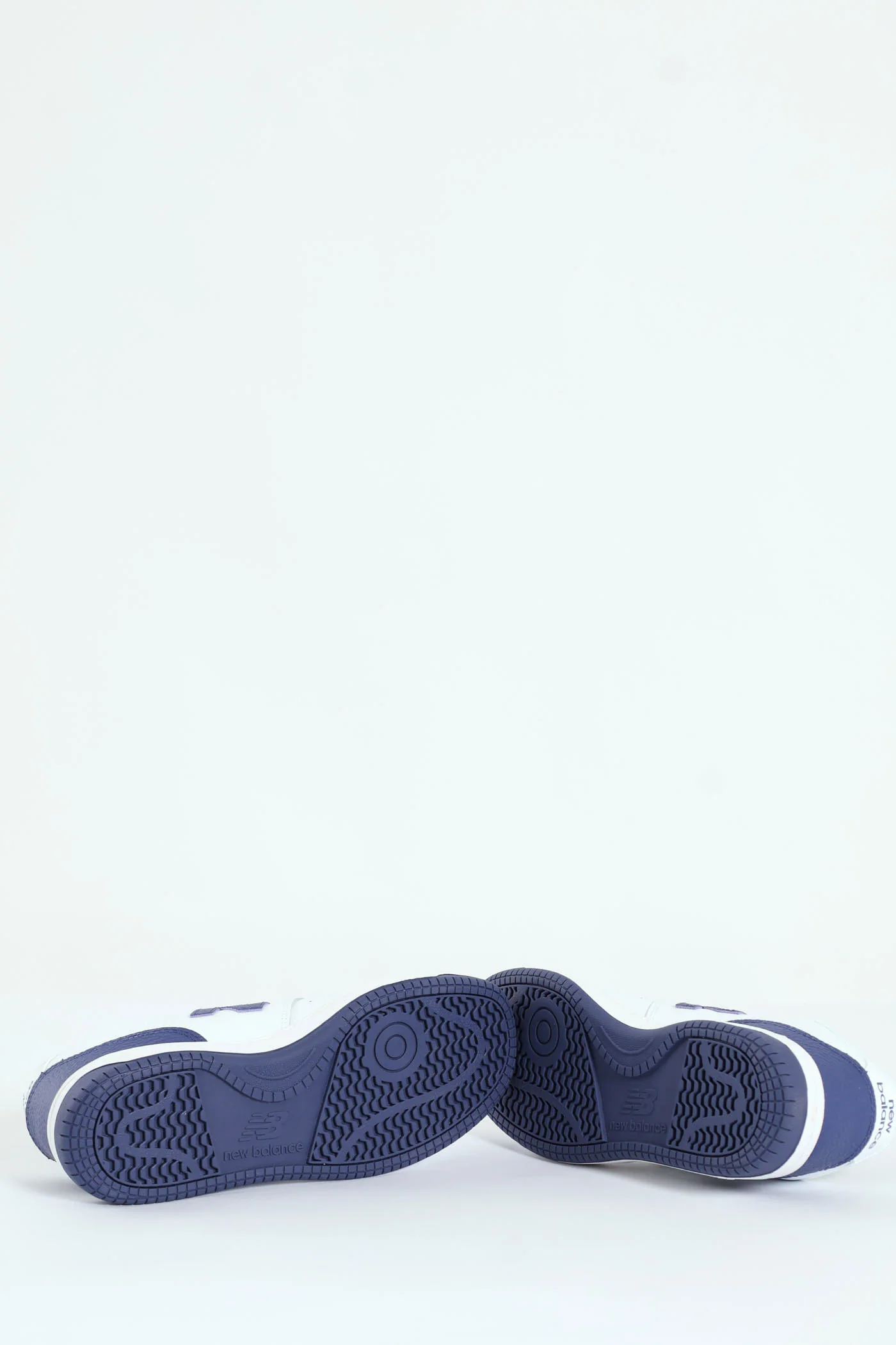 BB80 Court Lace Up Sneaker - White/Navy - Image 5