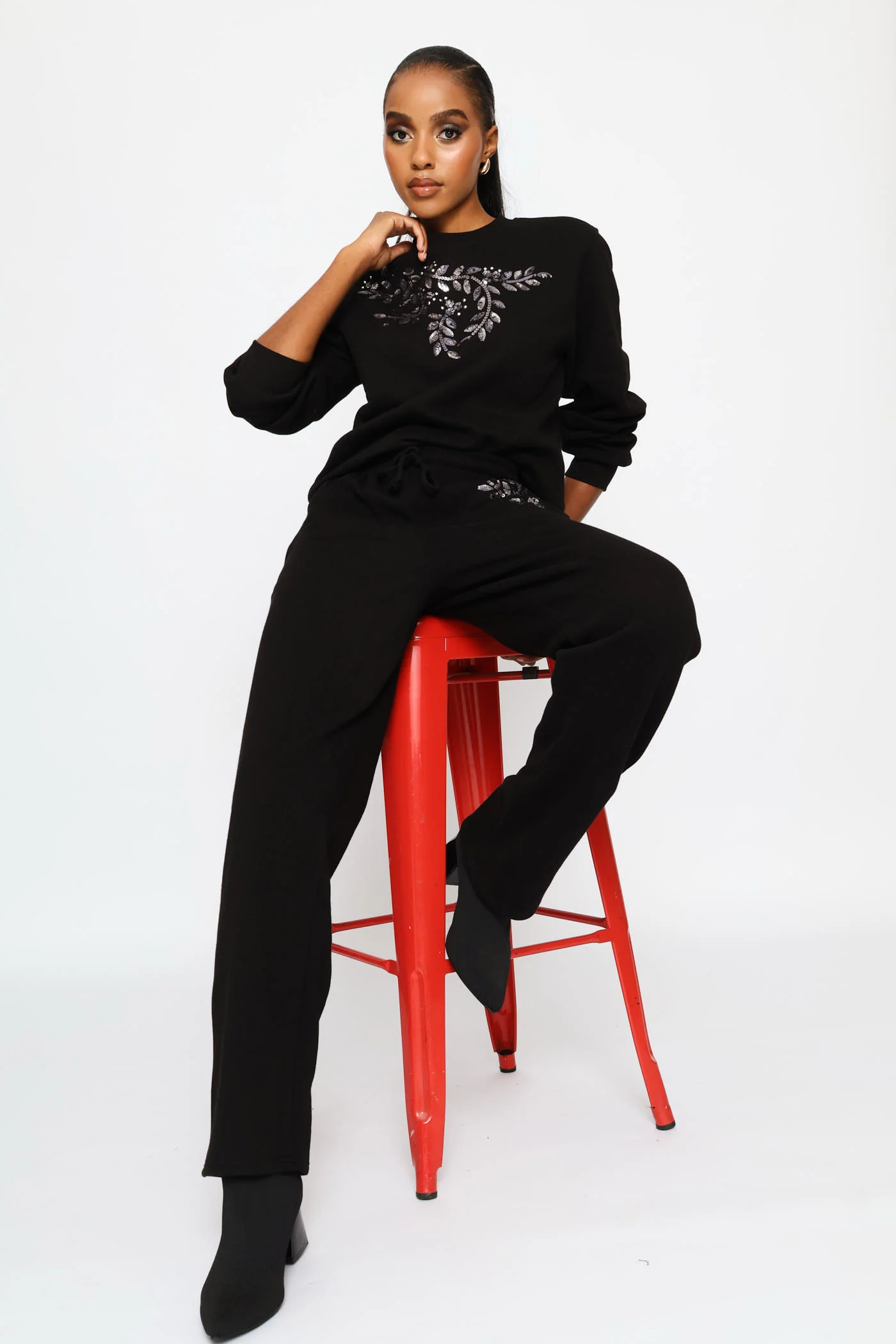 Long Sleeve  Shoulder Bead Detail Pullover - Black - Image 8