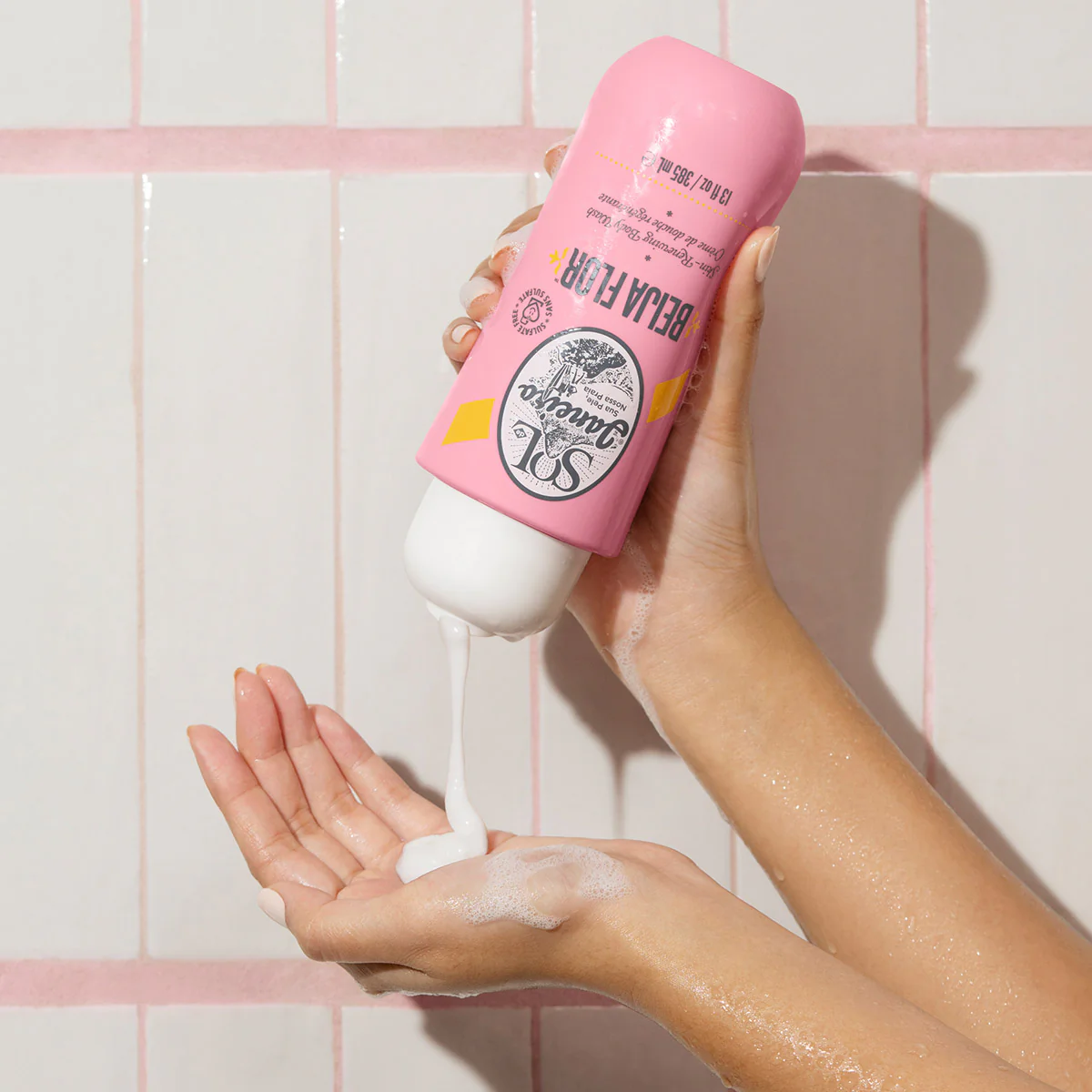 Beija Flor™ Elasti Body Wash - Image 2