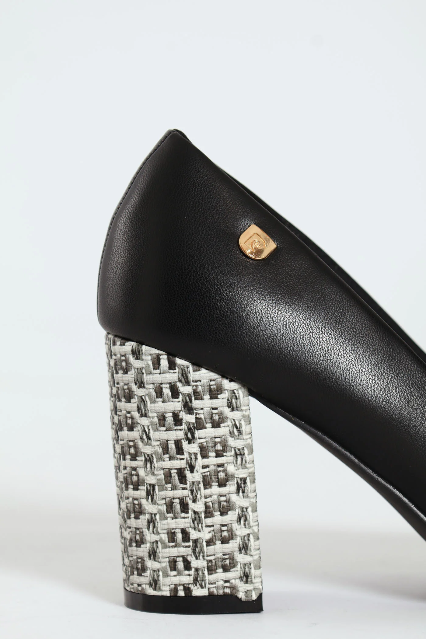 Bella Pointed Toe Court Raffia Block Heel- Black - Image 4
