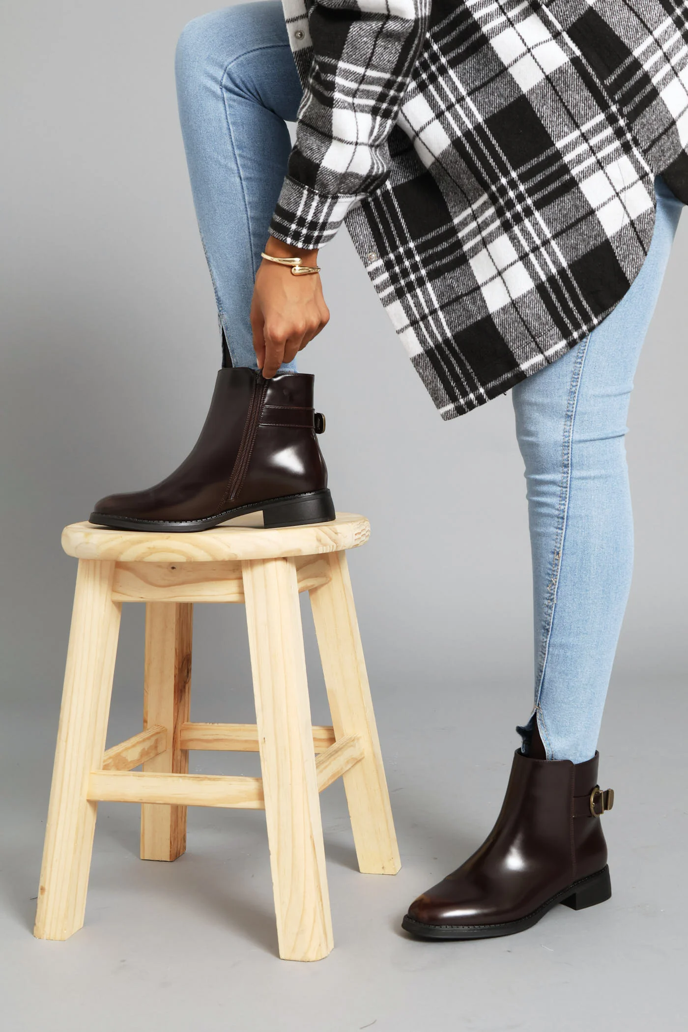 Belt & Buckle Detail Chelsea Boot - Chocolate - Image 7