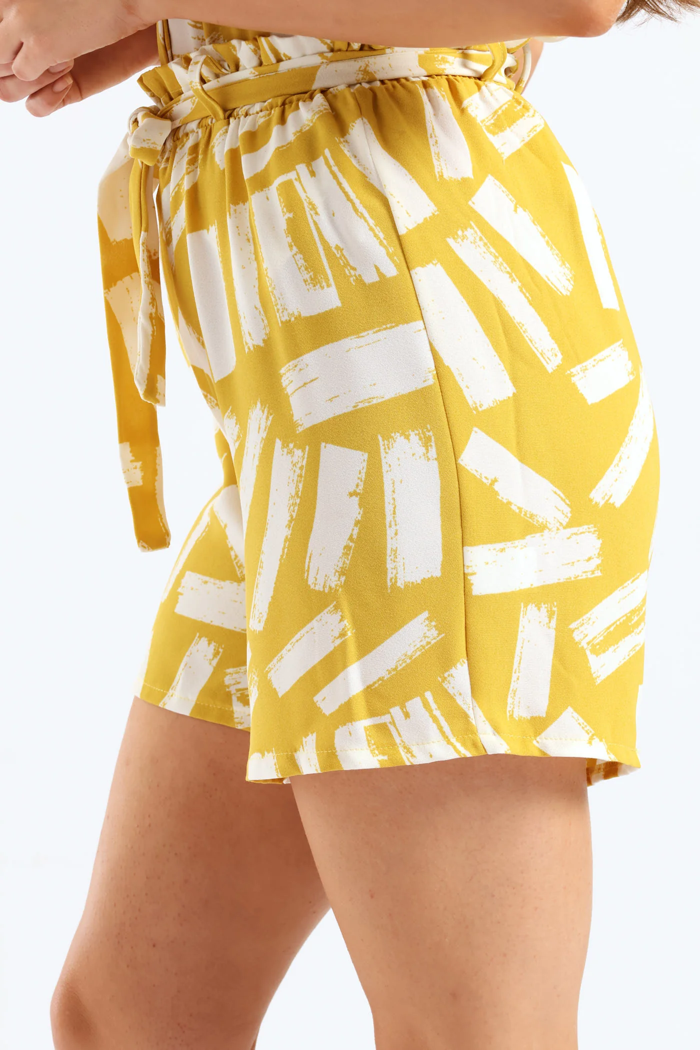 Belted Elasicated Mid Thigh Flat Toggle Shorts - White/Ochre - Image 3