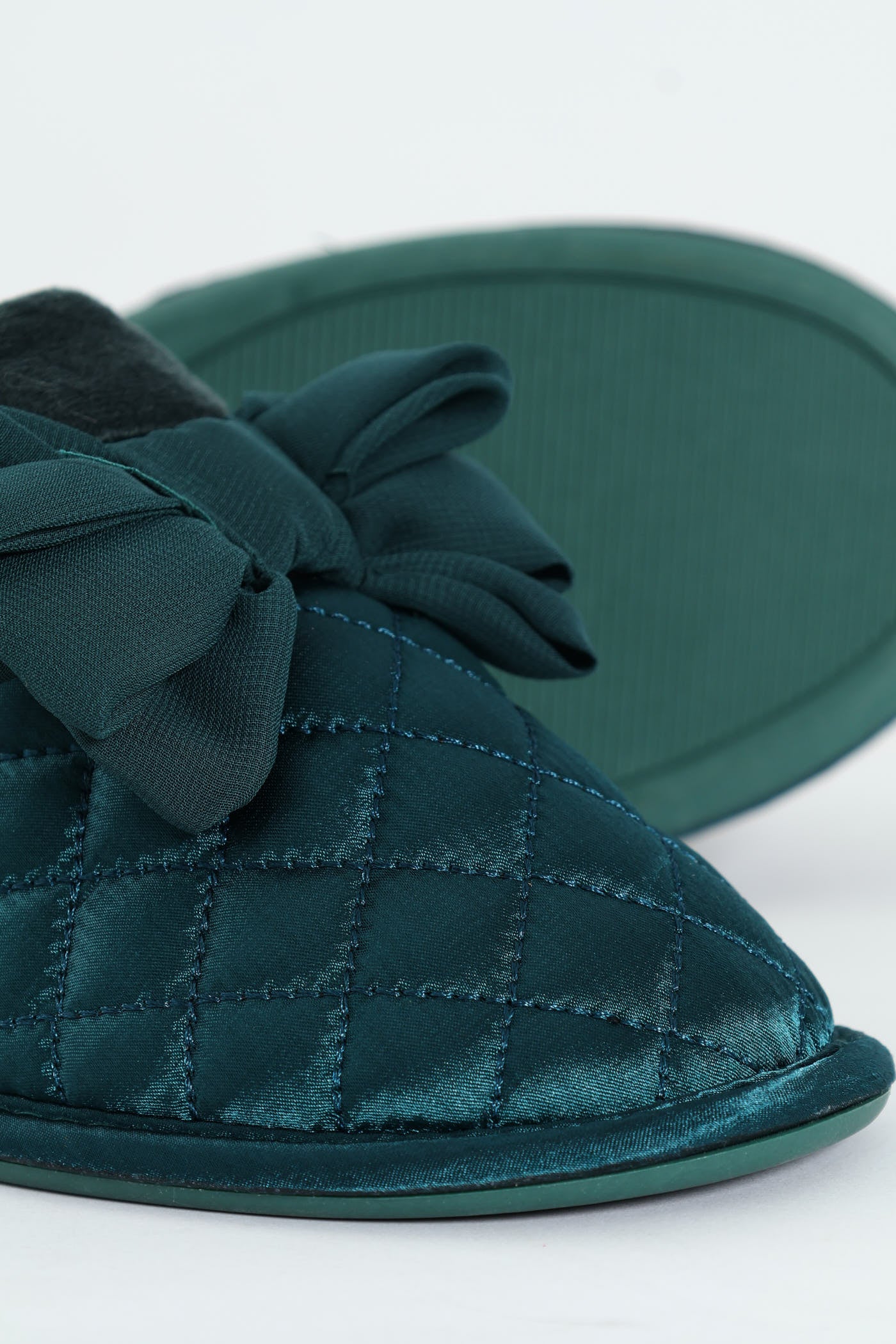 Big Bow With Fur Topline Quilted Slipper - Teal - Image 2