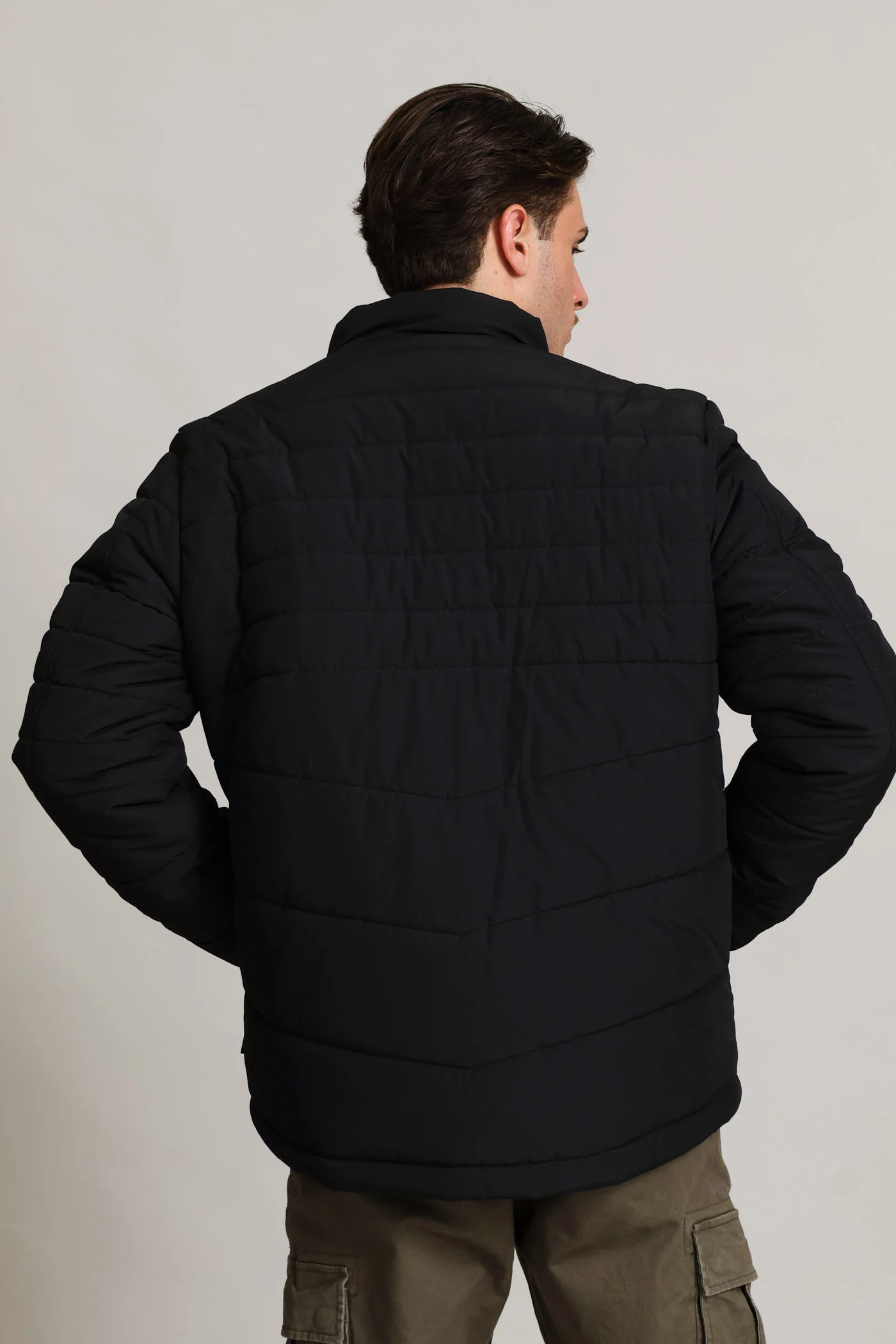 Black Funnel Cargo Pocket Padded - Black - Image 4