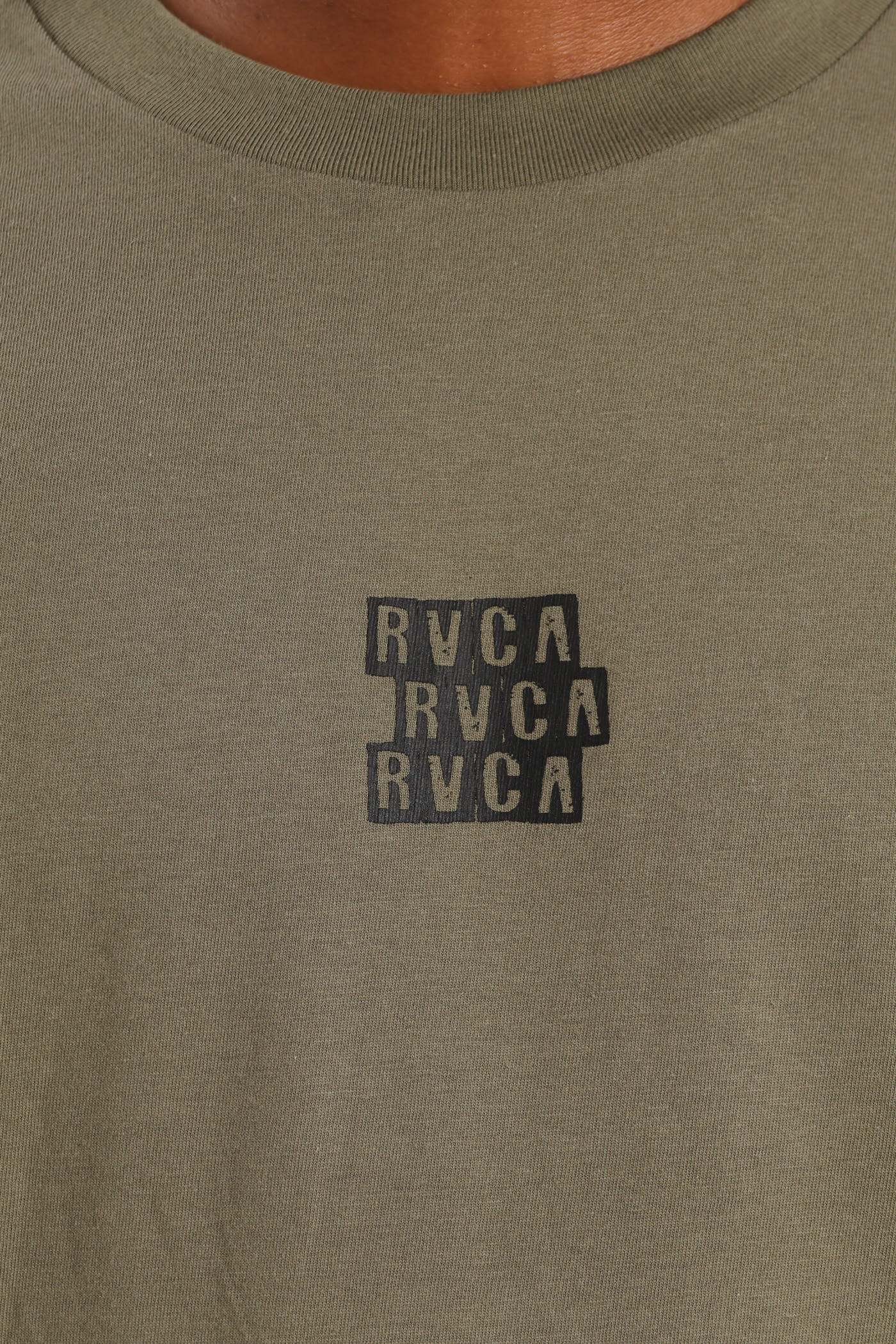 Blocked Tee - Olive - Image 4