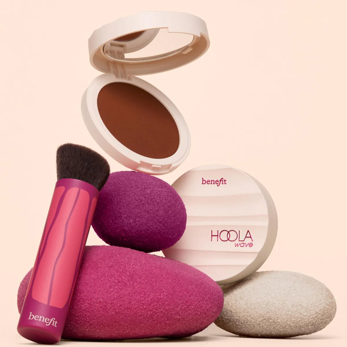 Hoola WaveMaker Bronzing Balm Brush - Image 4