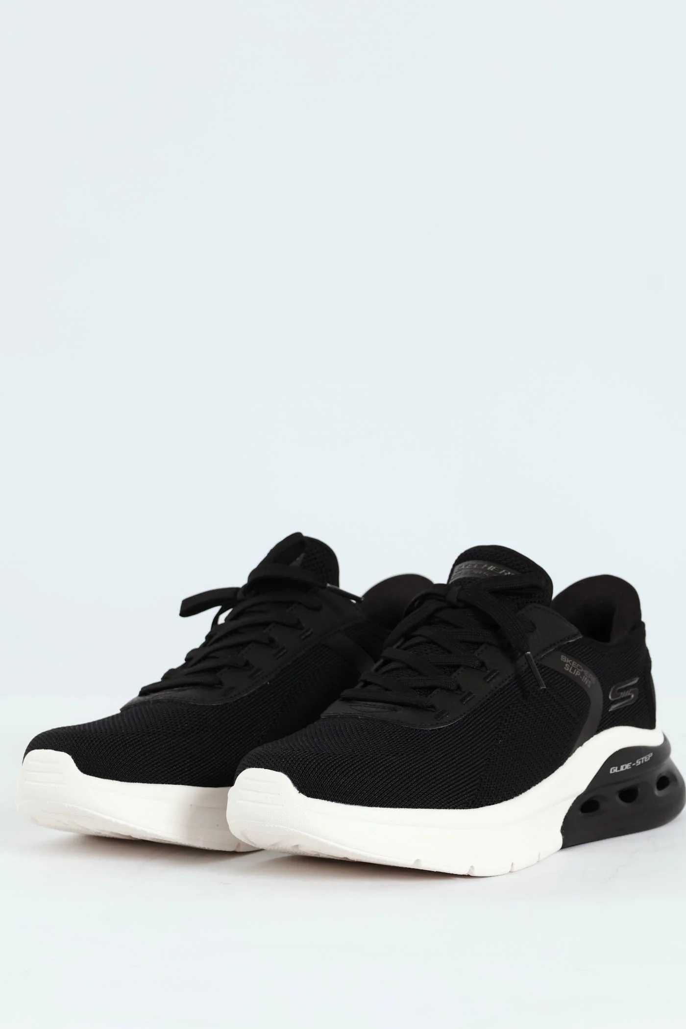 Bobs Arc Waves 2.0 Sneaker - Black/White - Image 4