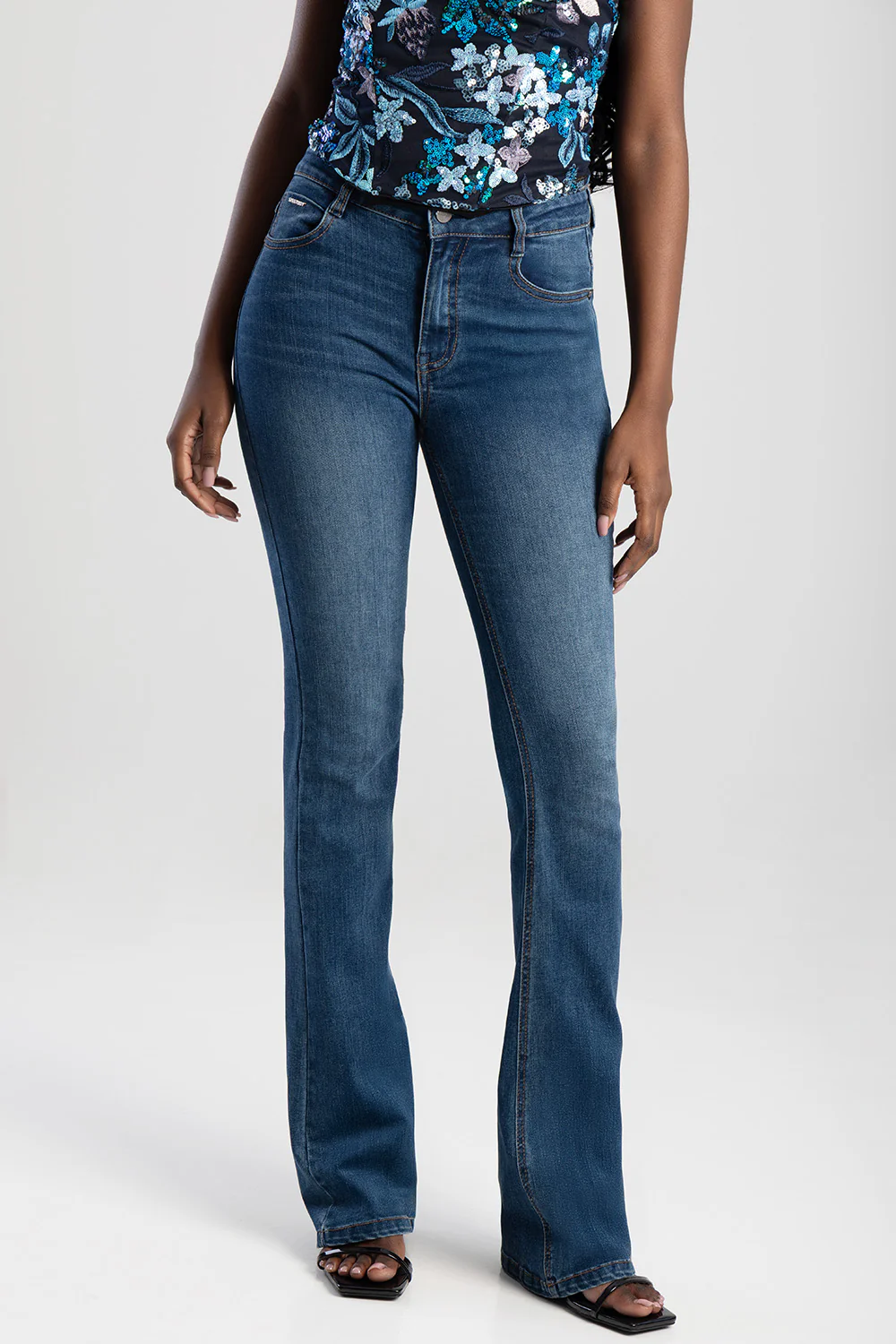 Bootleg Denim Jean - Med Wash - Image 4