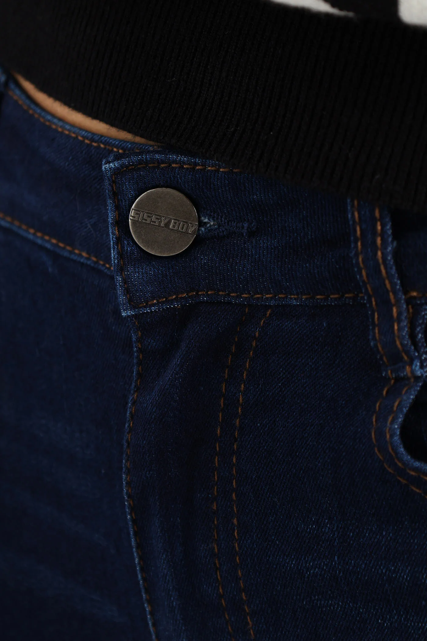 Bootleg Rinse Jeans With Slight Brushing - Dark Wash Ink - Image 6