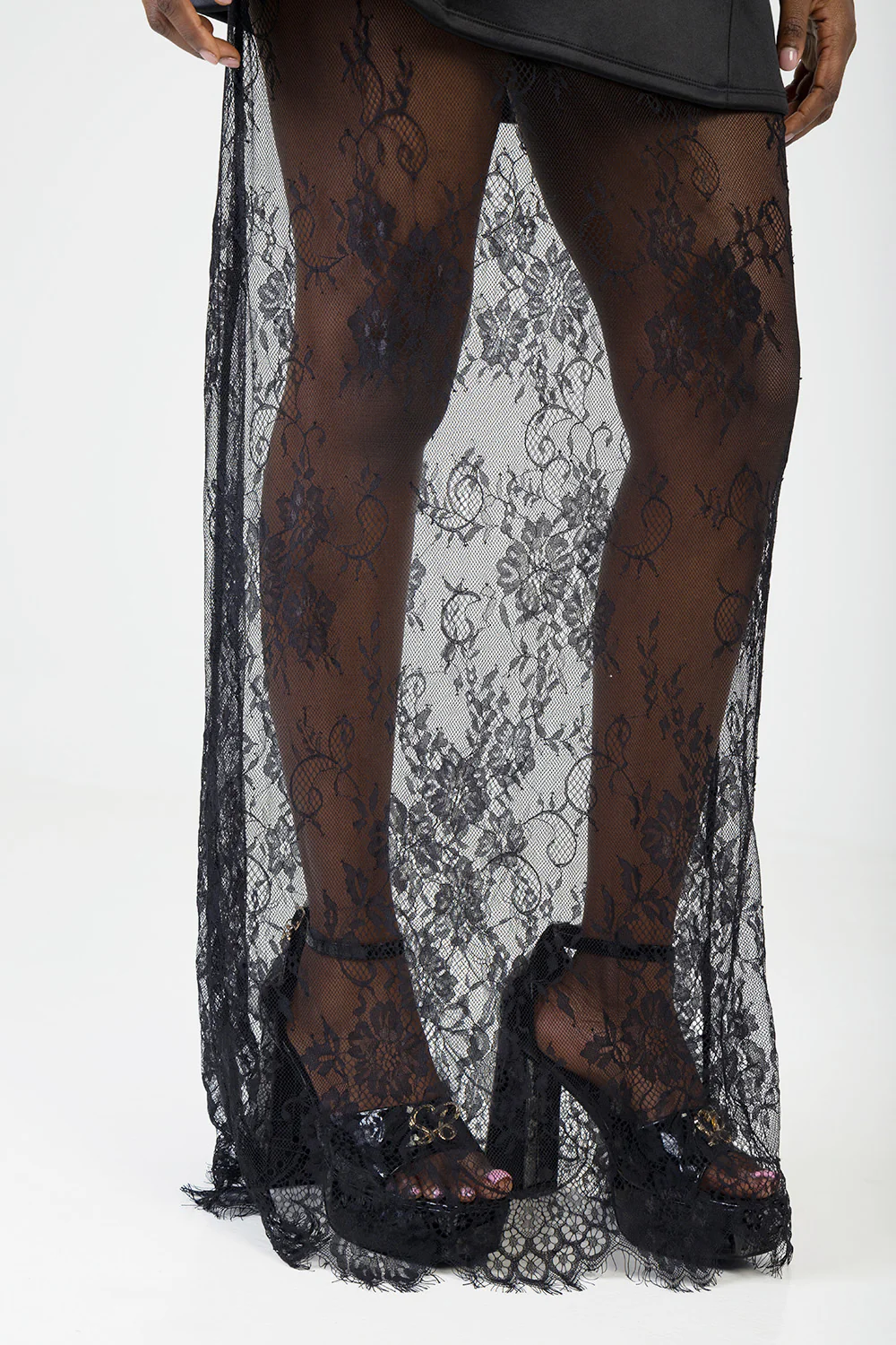 Borrowed Hearts Maxi Dress - Black - Image 2