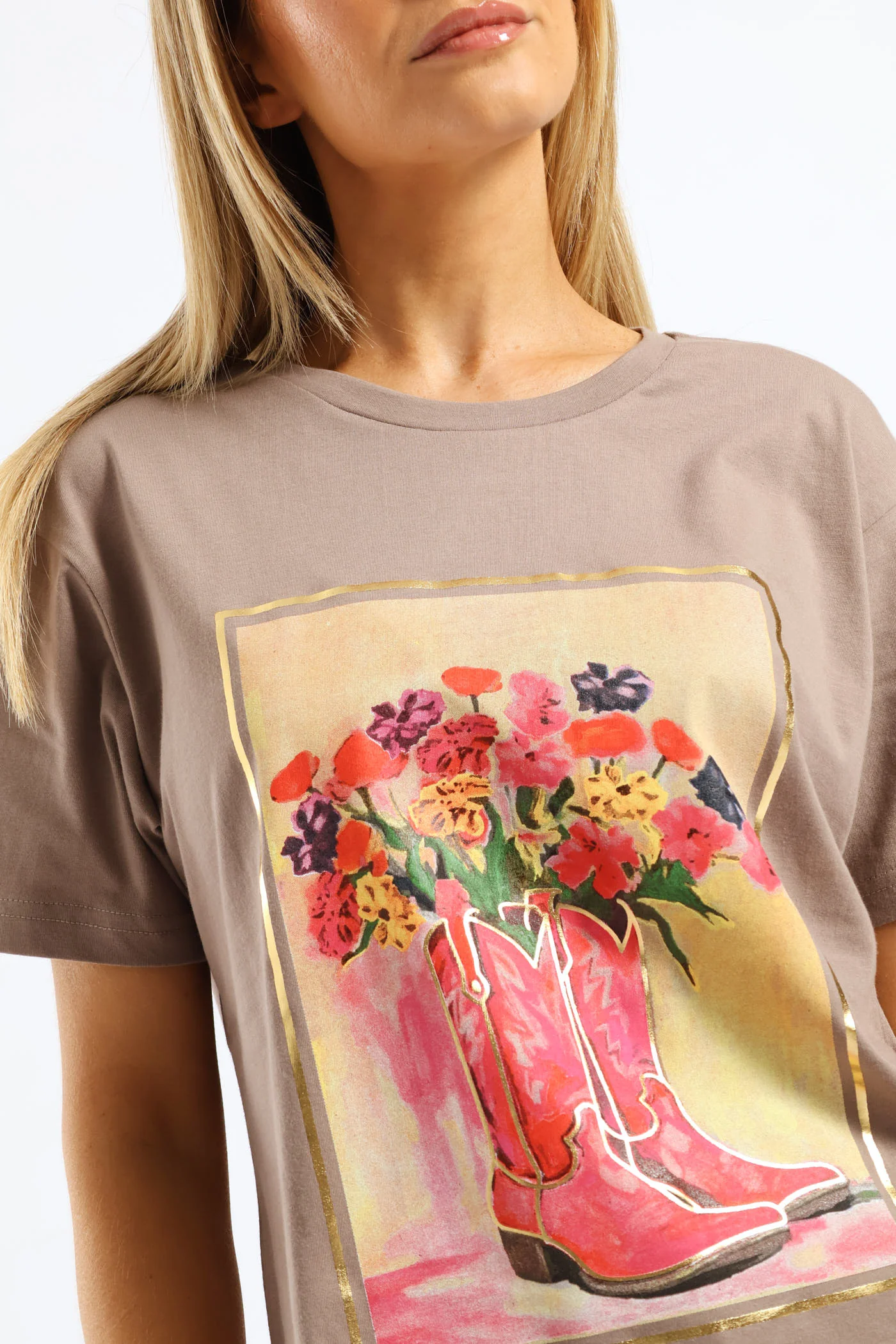 Bouquet & Boots Tee - Taupe - Image 6