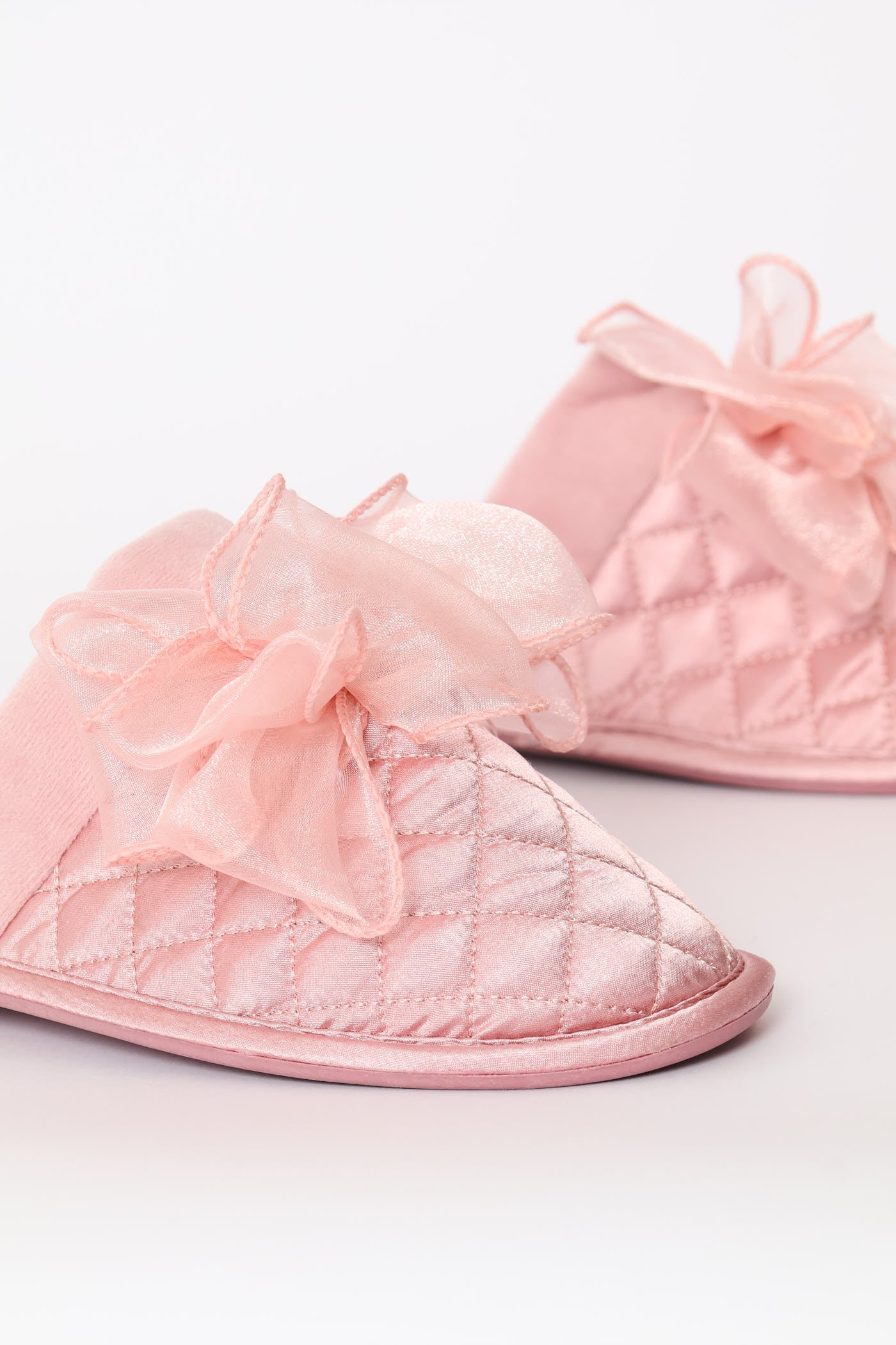 Bow Detail Quilted Closed Toe Slipper - Blush - Image 2