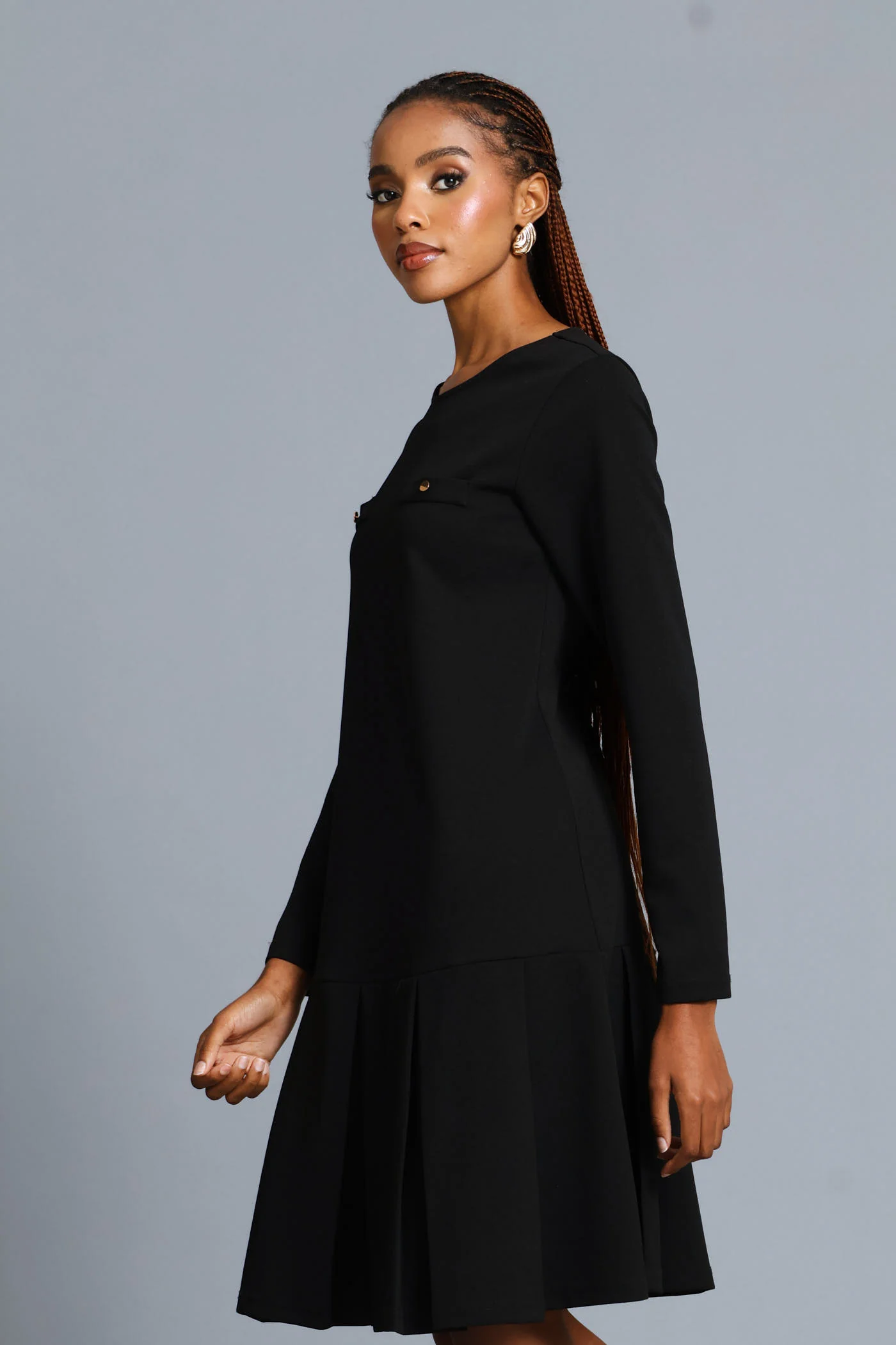 Box Pleated Hem Shift Dress - Black - Image 3
