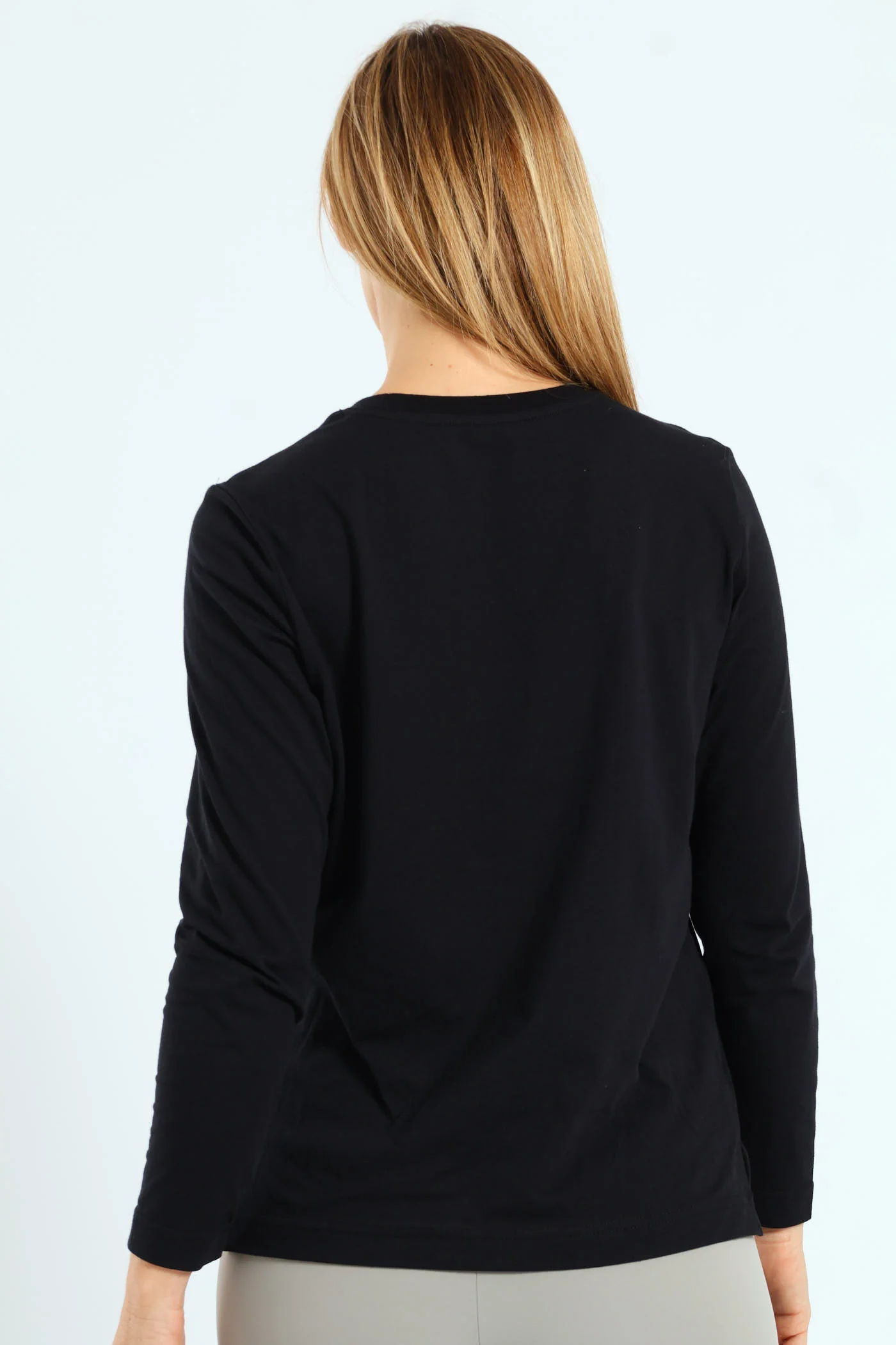Boxy Step Hem Crewneck - Black - Image 3